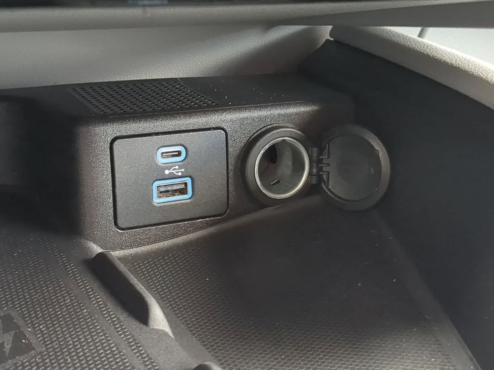 Thumbnail: 2023 Ford Escape - 29