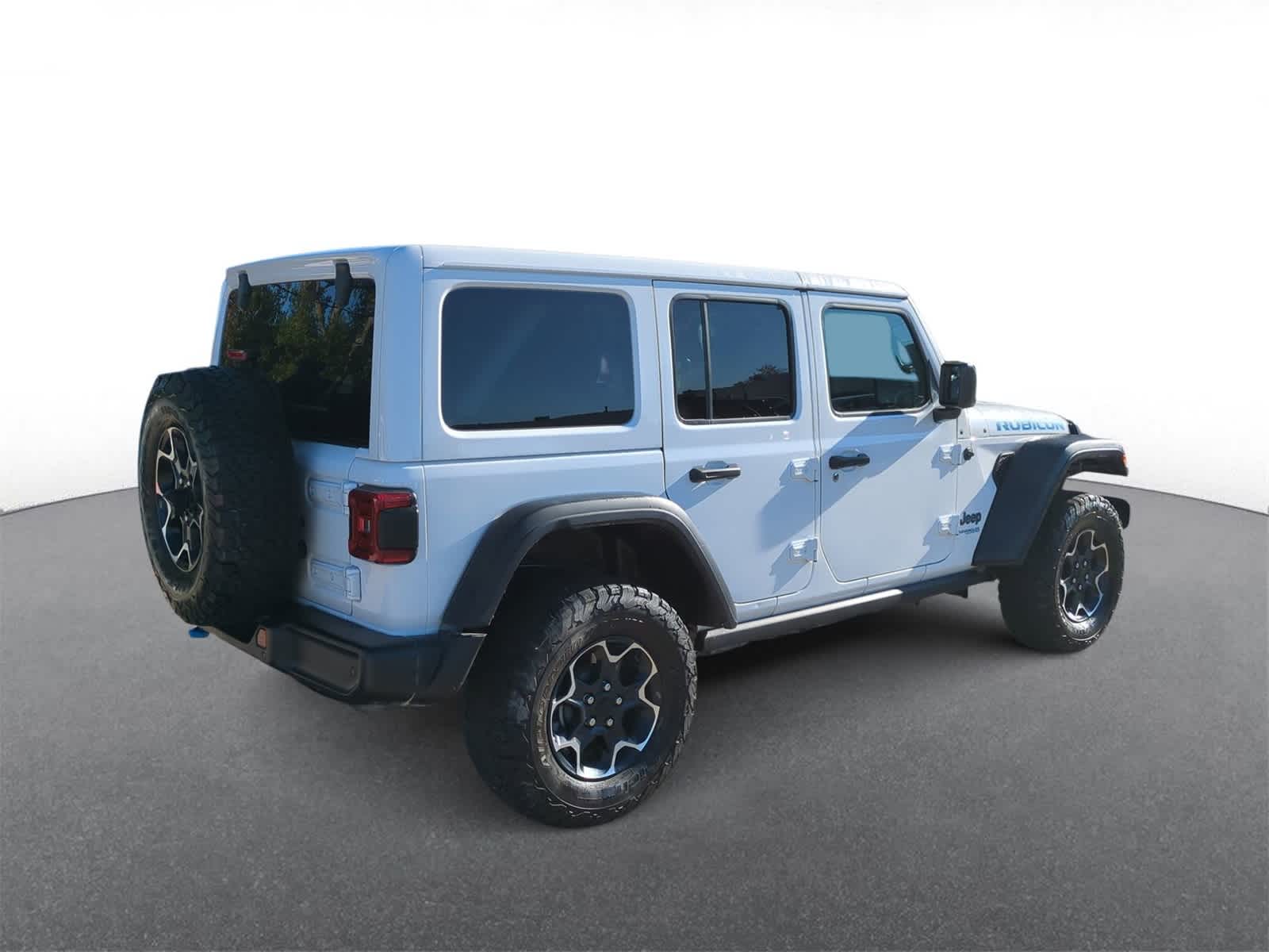 Thumbnail: 2022 Jeep Wrangler - 8