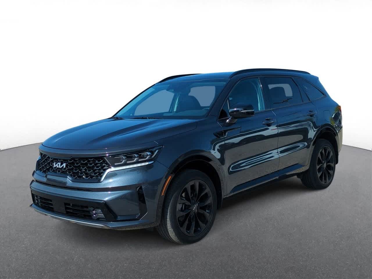 Thumbnail: 2023 Kia Sorento - 4