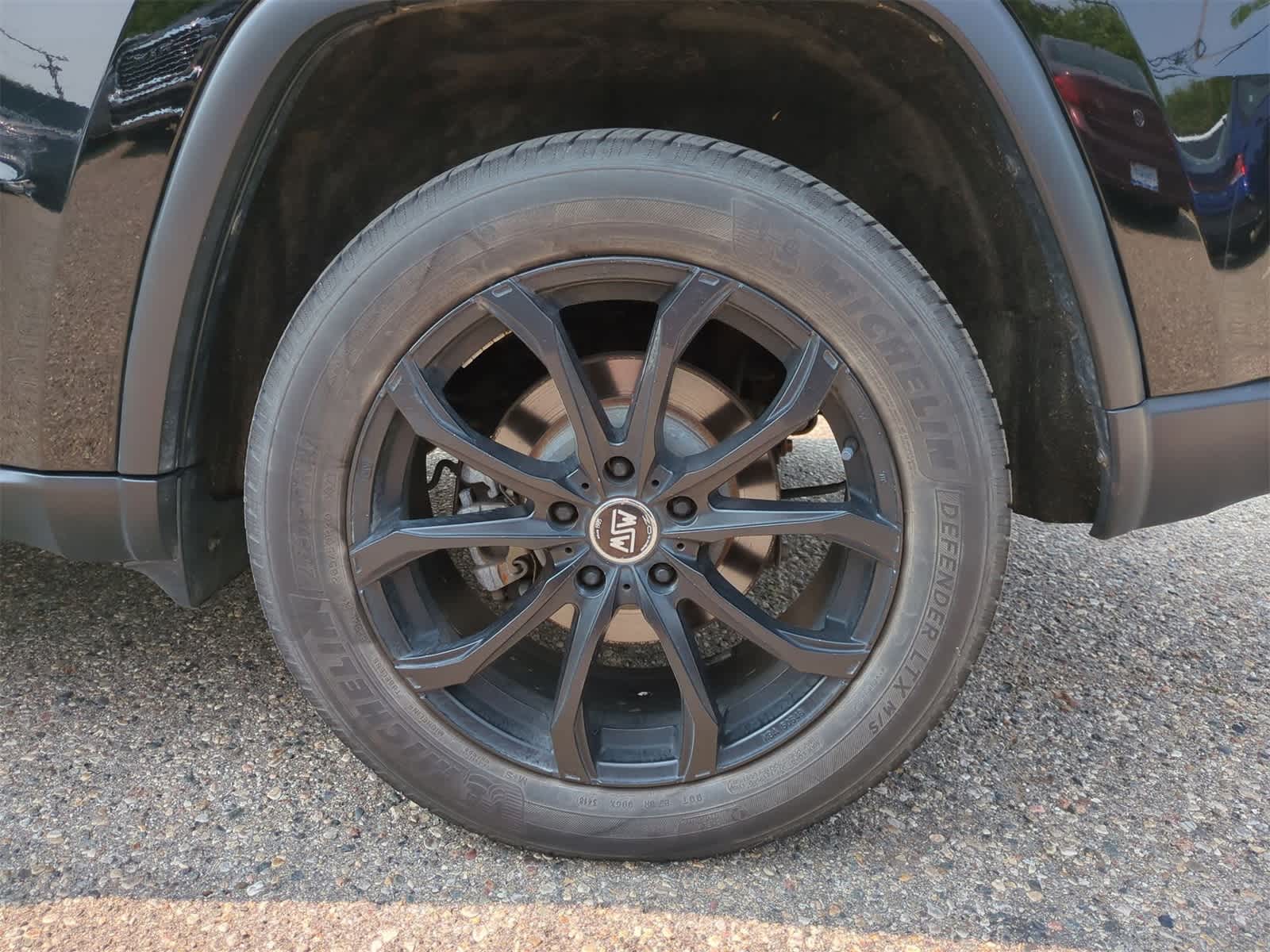 2017 Jeep Grand Cherokee Laredo 13