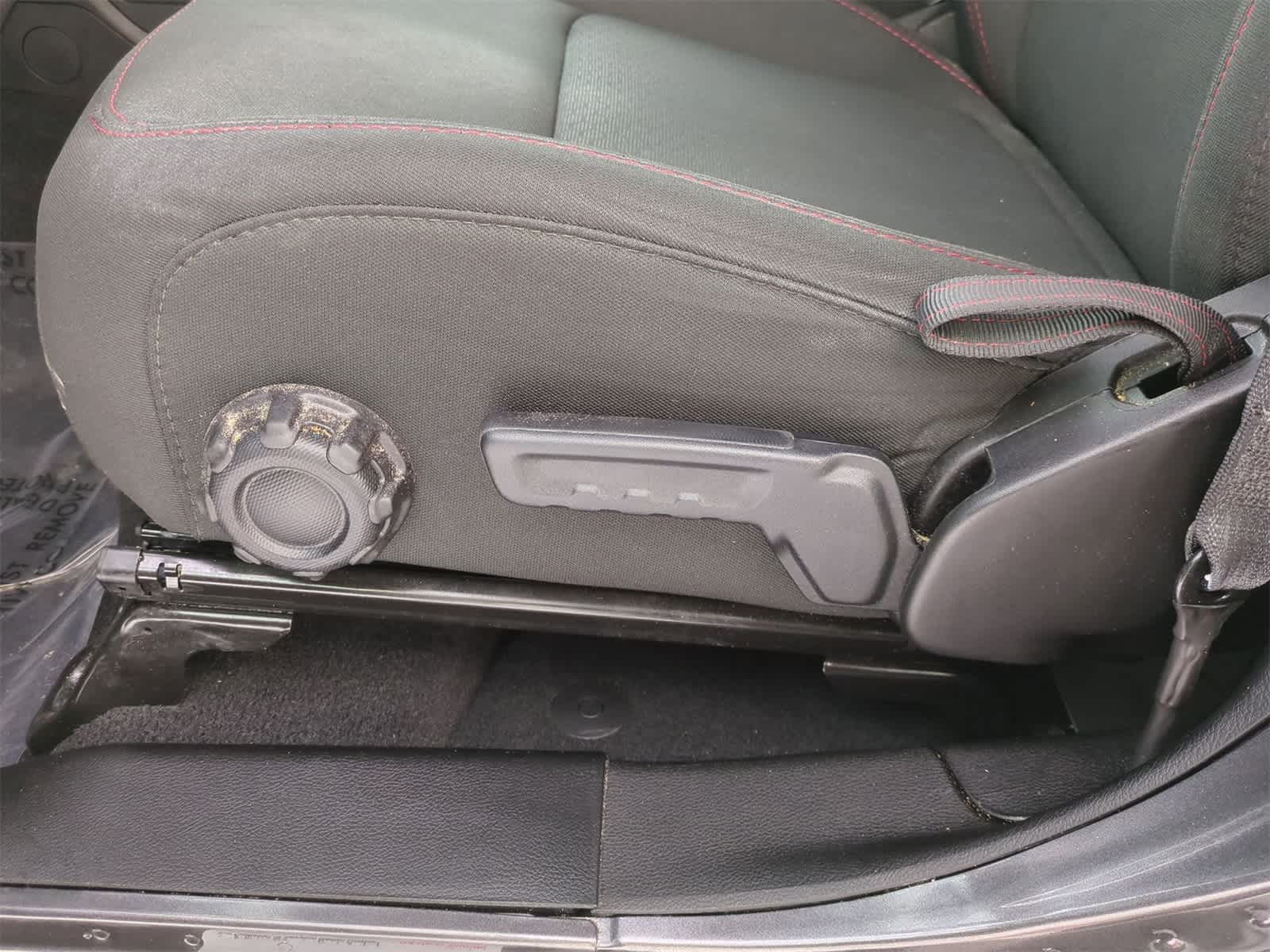 Thumbnail: 2023 Jeep Gladiator - 17