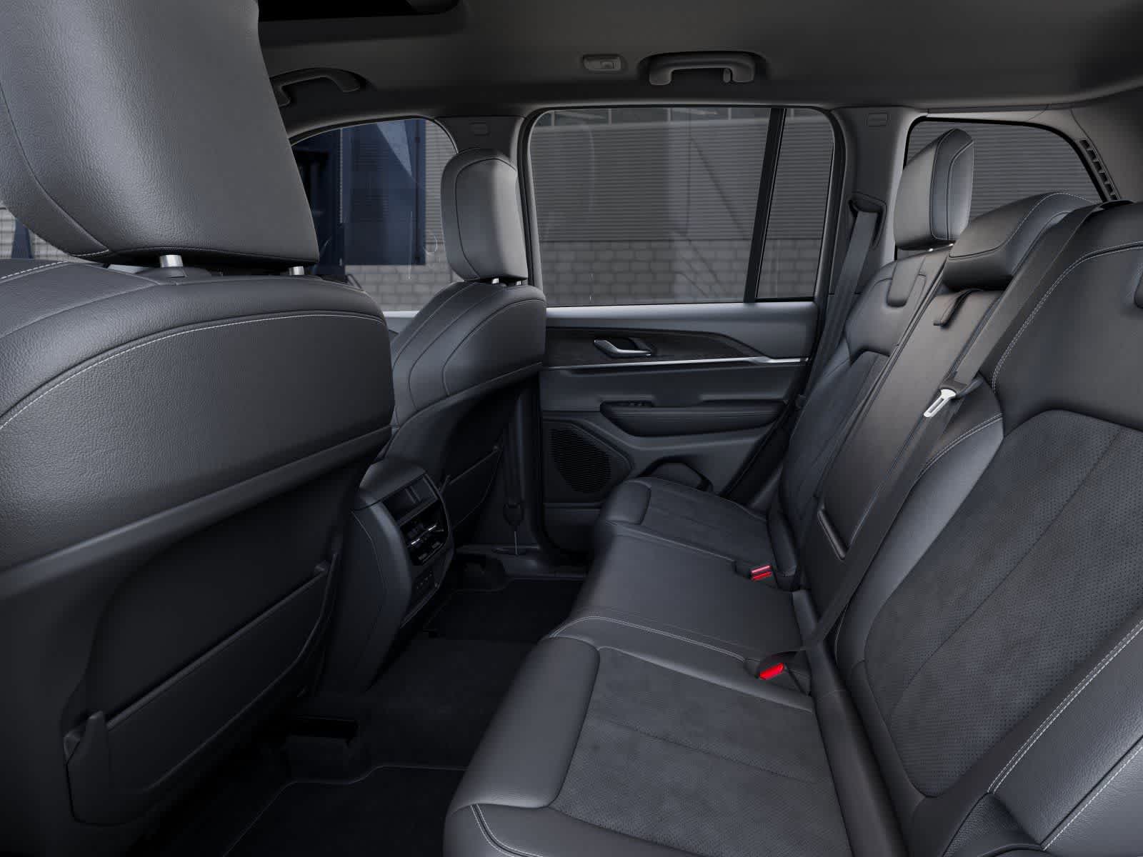 Thumbnail: 2026 Jeep Grand Cherokee - 23