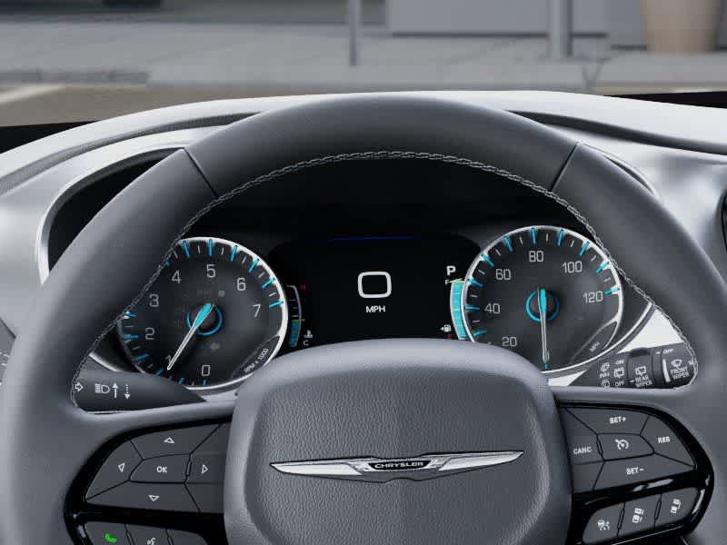 Thumbnail: 2026 Chrysler Pacifica - 17