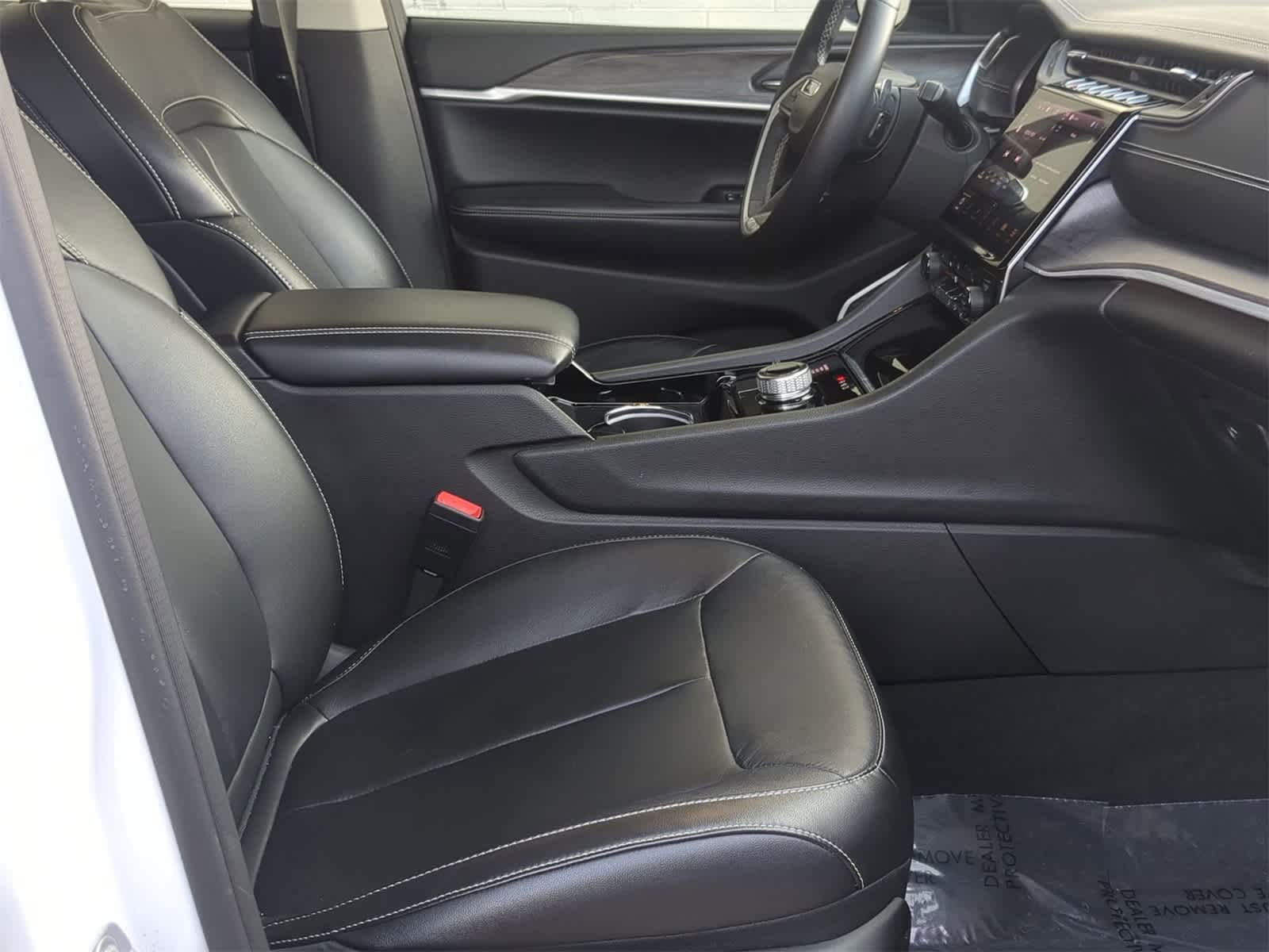 Thumbnail: 2022 Jeep Grand Cherokee L - 30