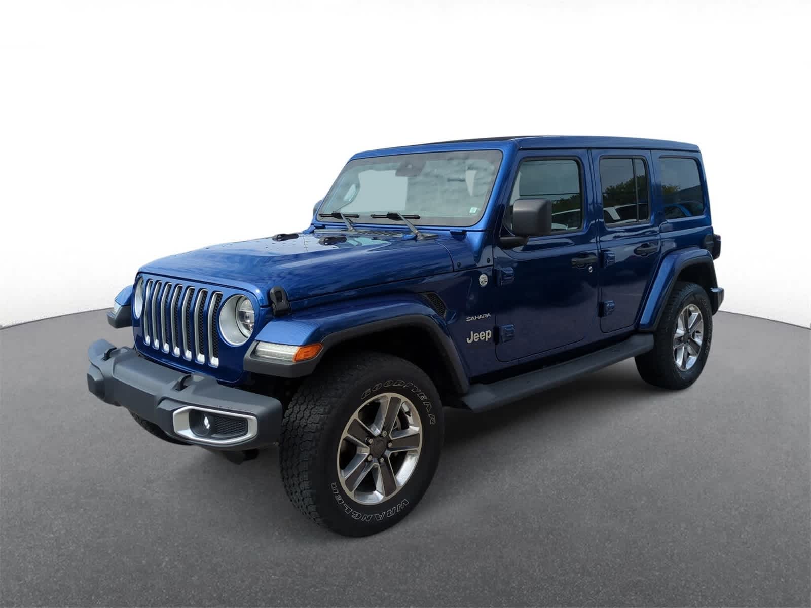 Thumbnail: 2019 Jeep Wrangler - 4