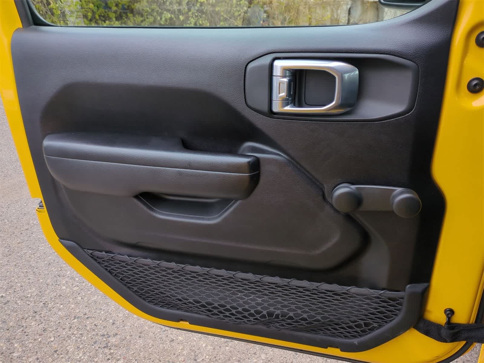 Thumbnail: 2021 Jeep Wrangler - 29