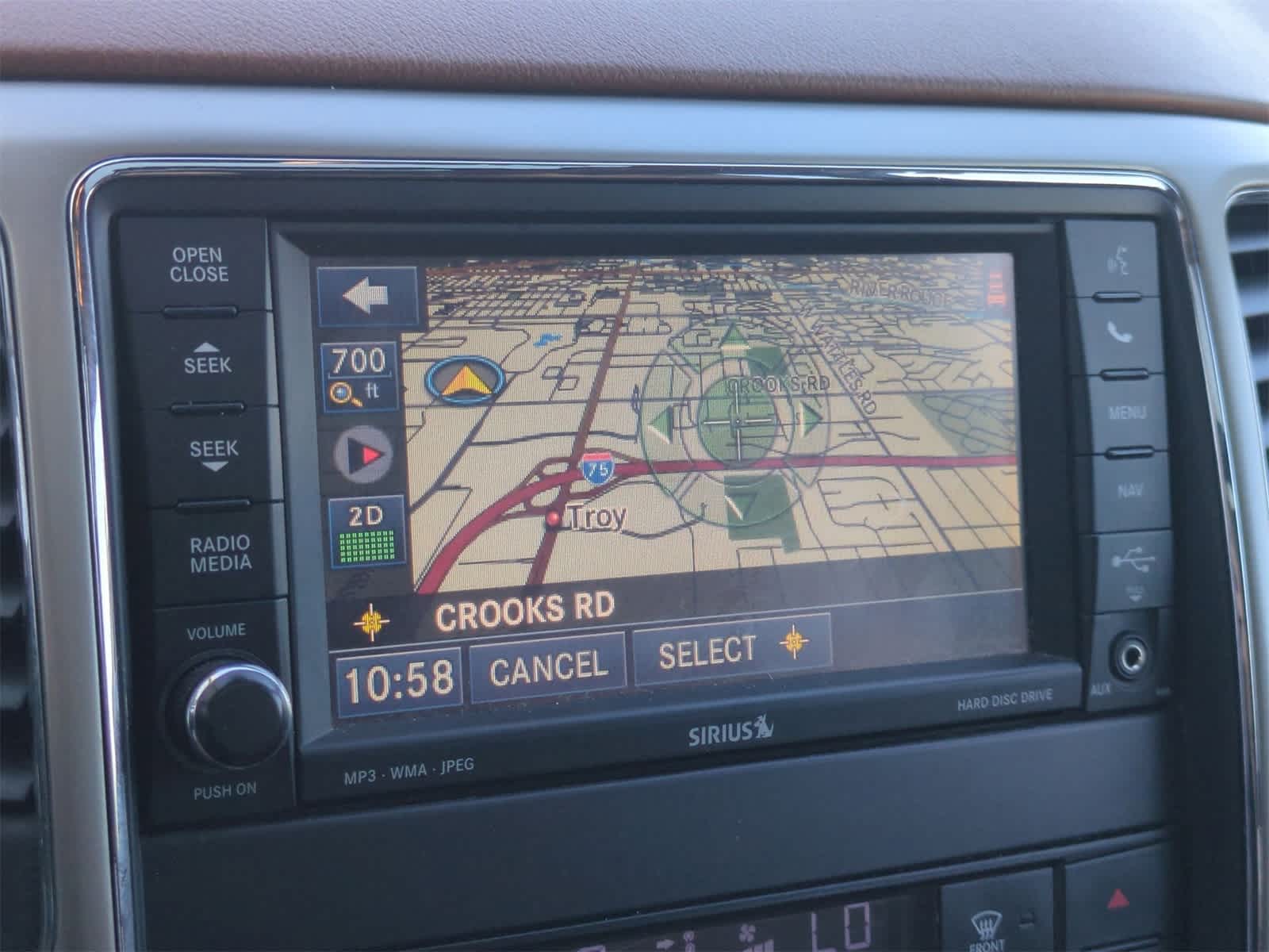 Thumbnail: 2012 Jeep Grand Cherokee - 28