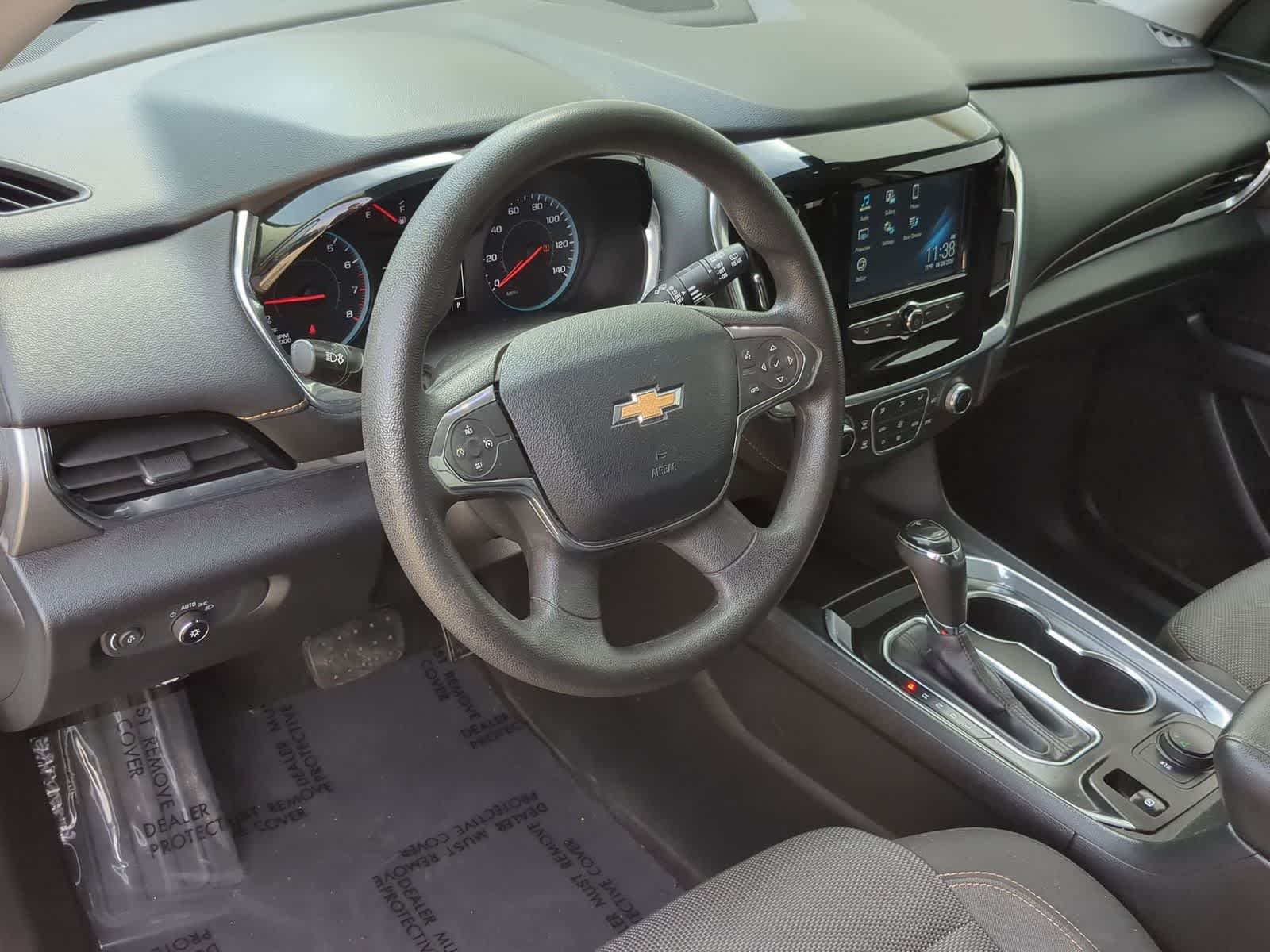 Thumbnail: 2019 Chevrolet Traverse - 10