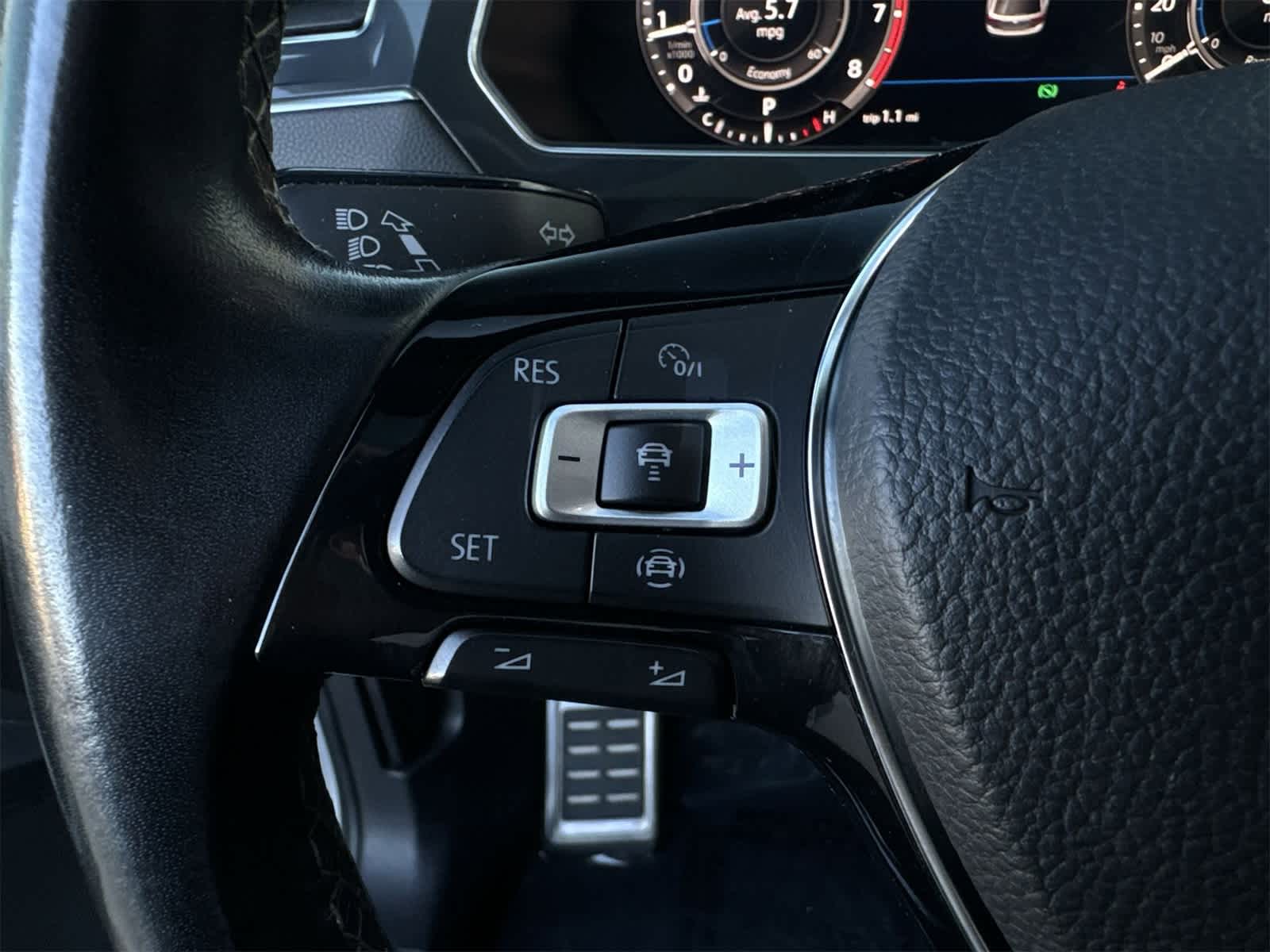 Thumbnail: 2019 Volkswagen Tiguan - 27