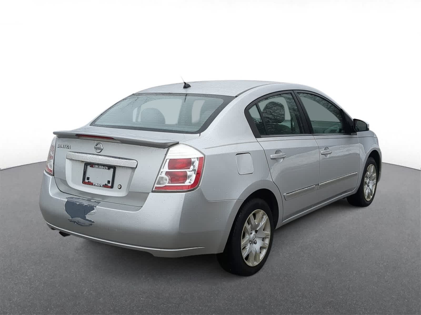 Thumbnail: 2011 Nissan Sentra - 8