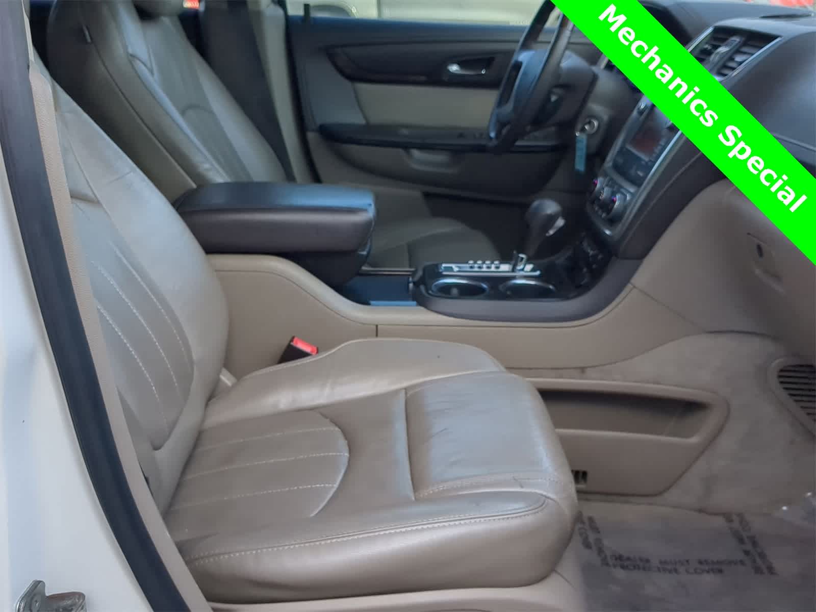 Thumbnail: 2015 GMC Acadia - 23