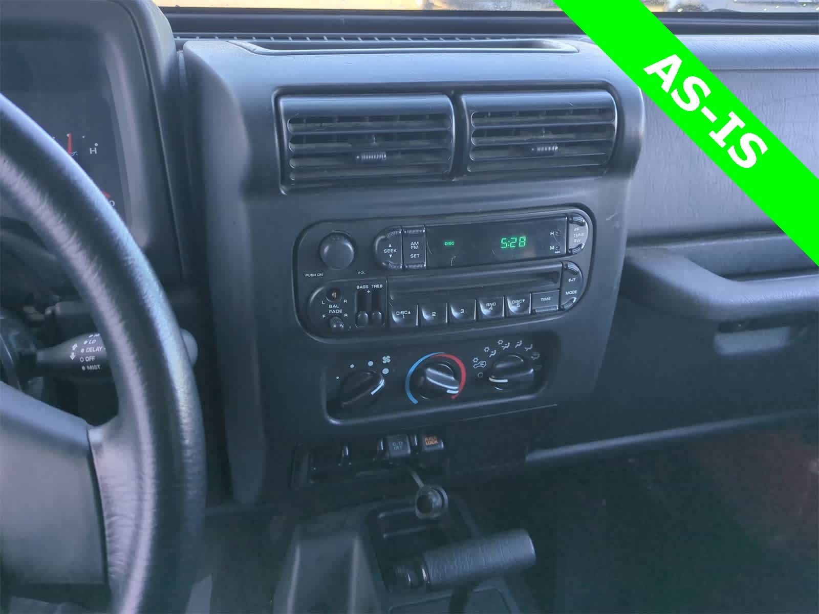 Thumbnail: 2004 Jeep Wrangler - 24