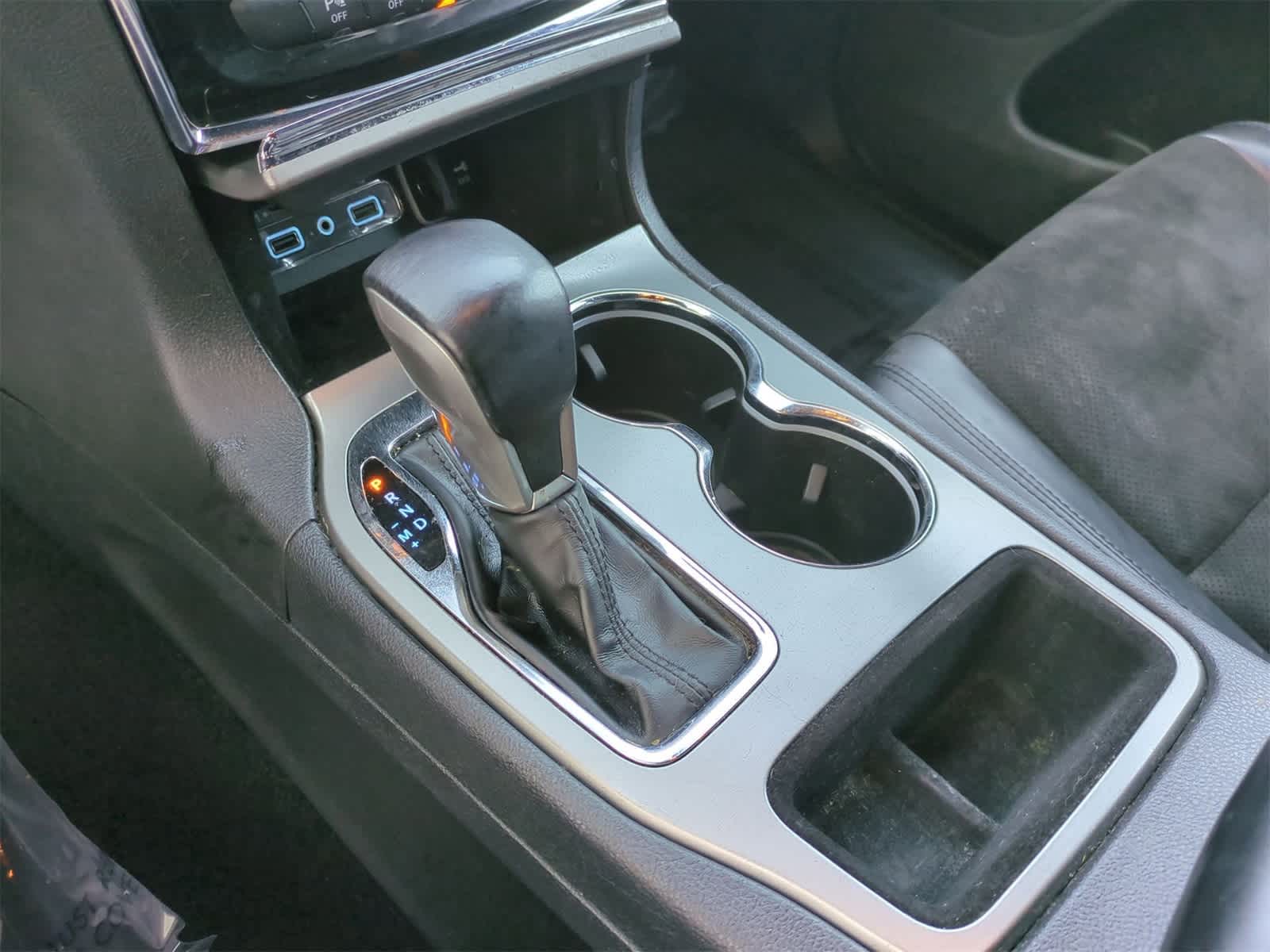 Thumbnail: 2020 Jeep Grand Cherokee - 32