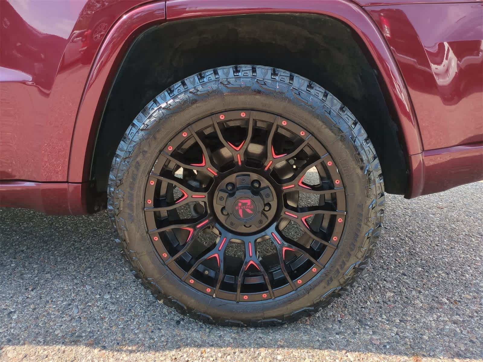 Thumbnail: 2022 Jeep Grand Cherokee - 13