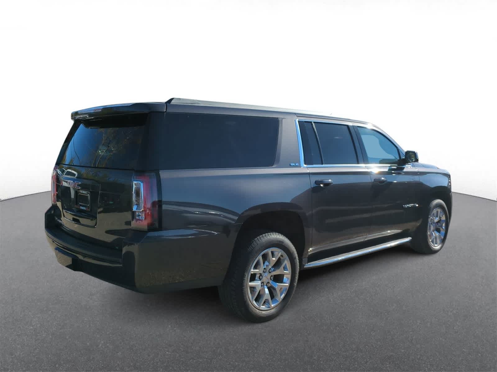 Thumbnail: 2017 GMC Yukon XL - 8