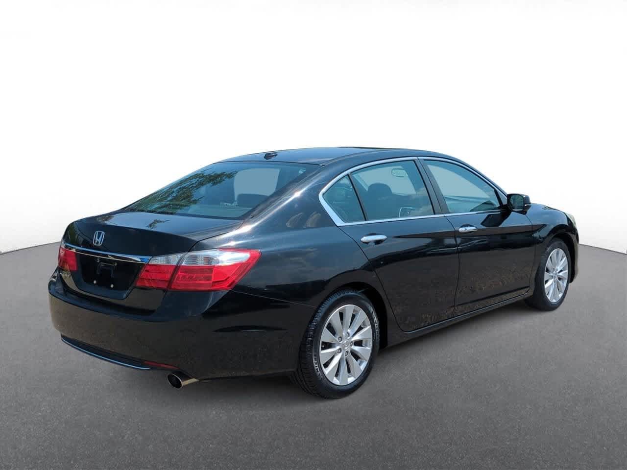 Thumbnail: 2015 Honda Accord - 8