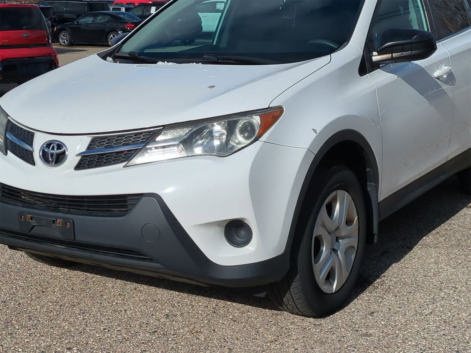 Thumbnail: 2015 Toyota RAV4 - 11