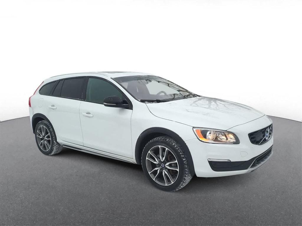 Certified 2017 Volvo V60 Cross Country Wagon