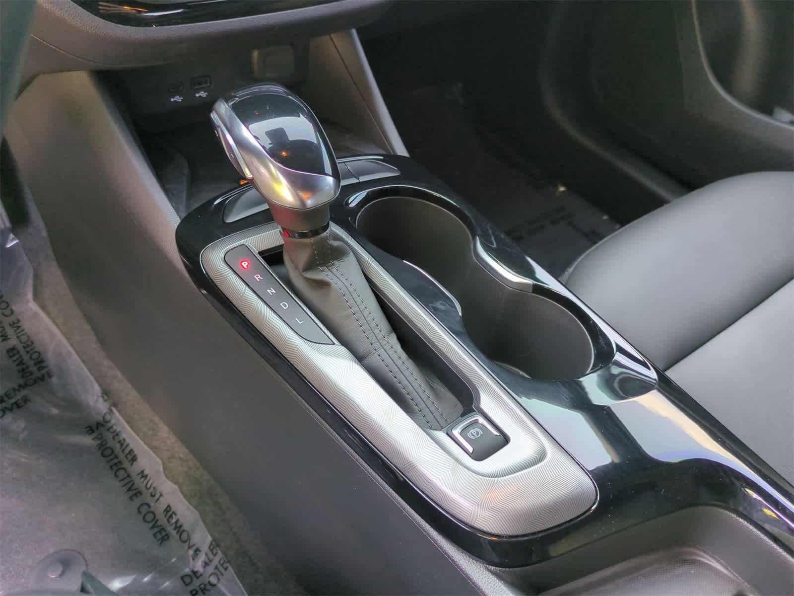 2024 Buick Envista Sport Touring 27