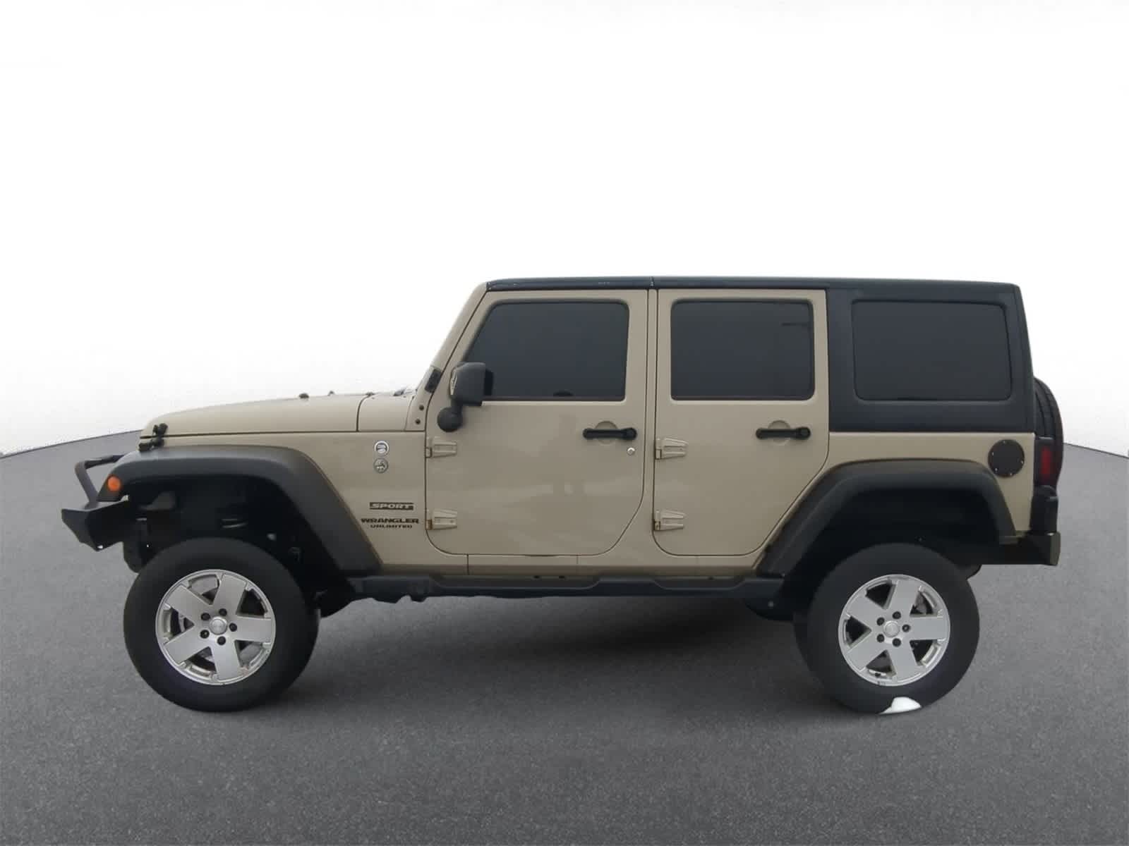 Thumbnail: 2017 Jeep Wrangler - 5