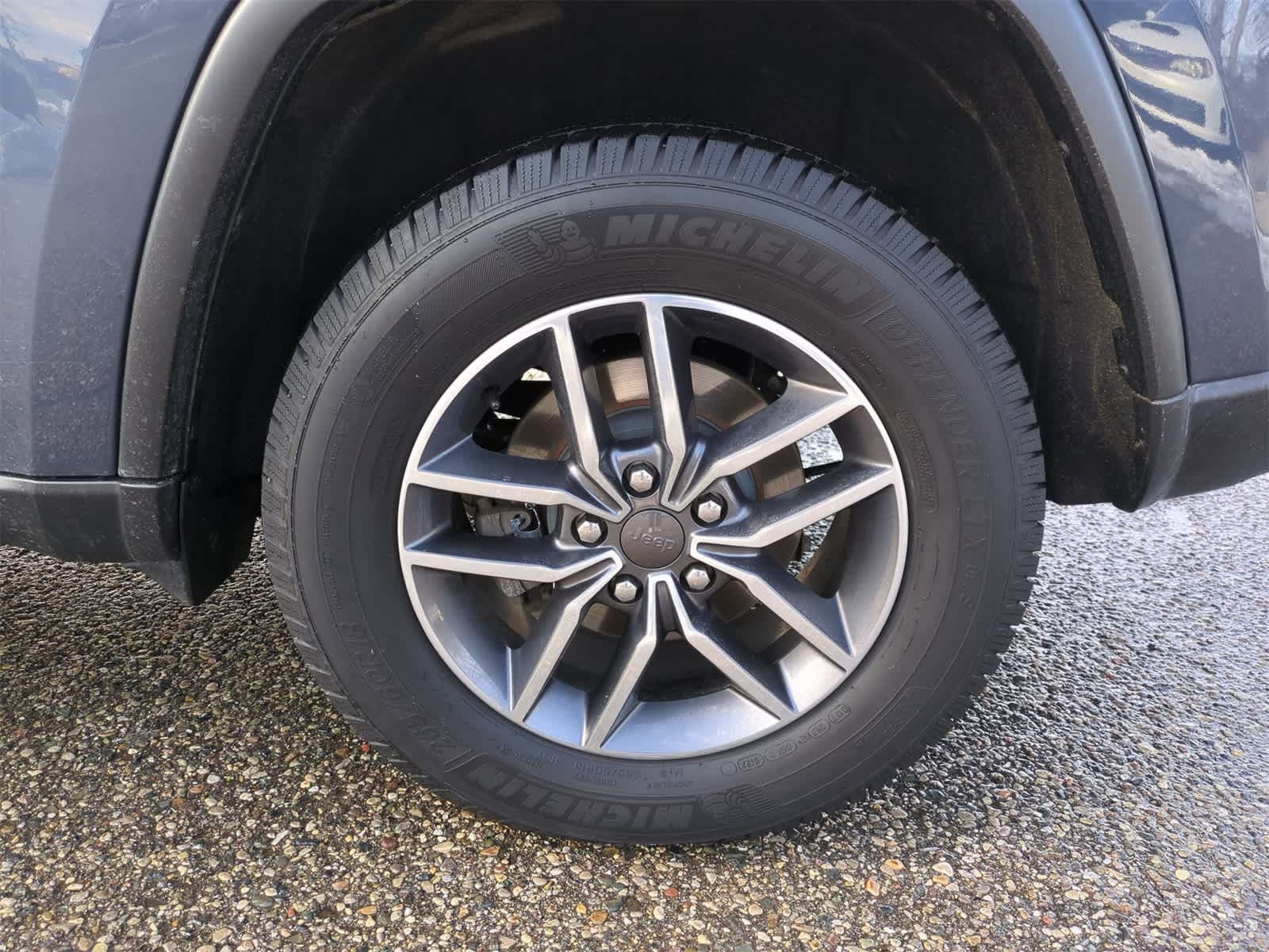 Thumbnail: 2019 Jeep Grand Cherokee - 14