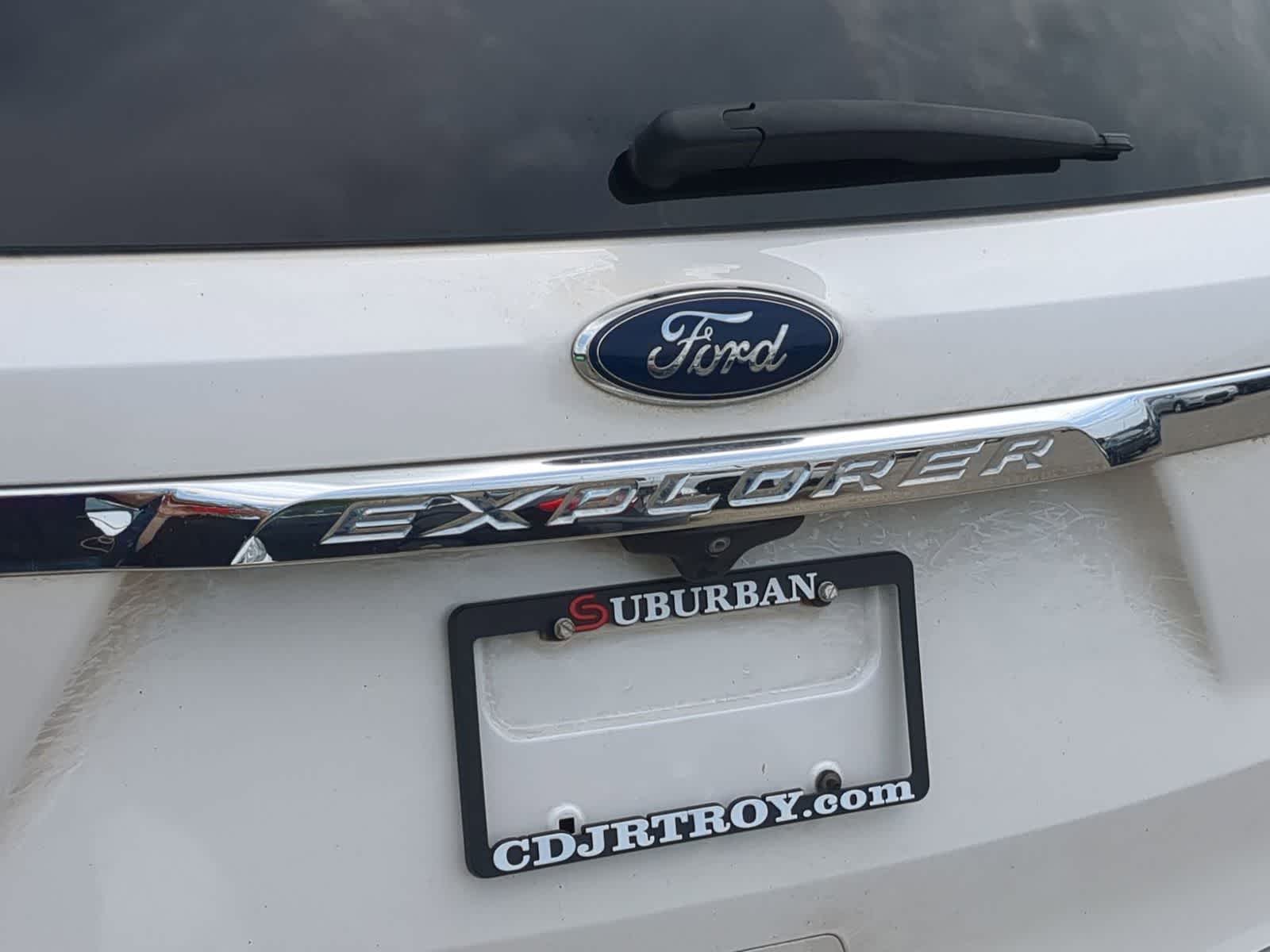 Thumbnail: 2017 Ford Explorer - 13