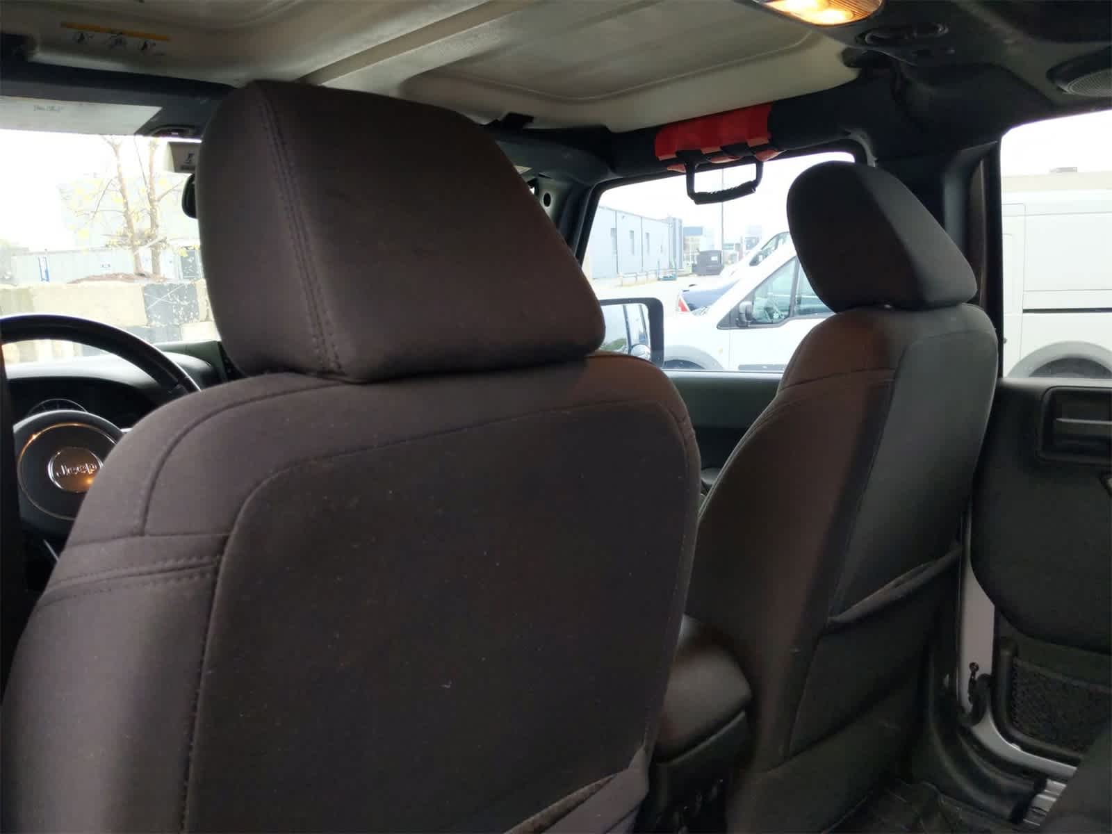 Thumbnail: 2014 Jeep Wrangler - 16