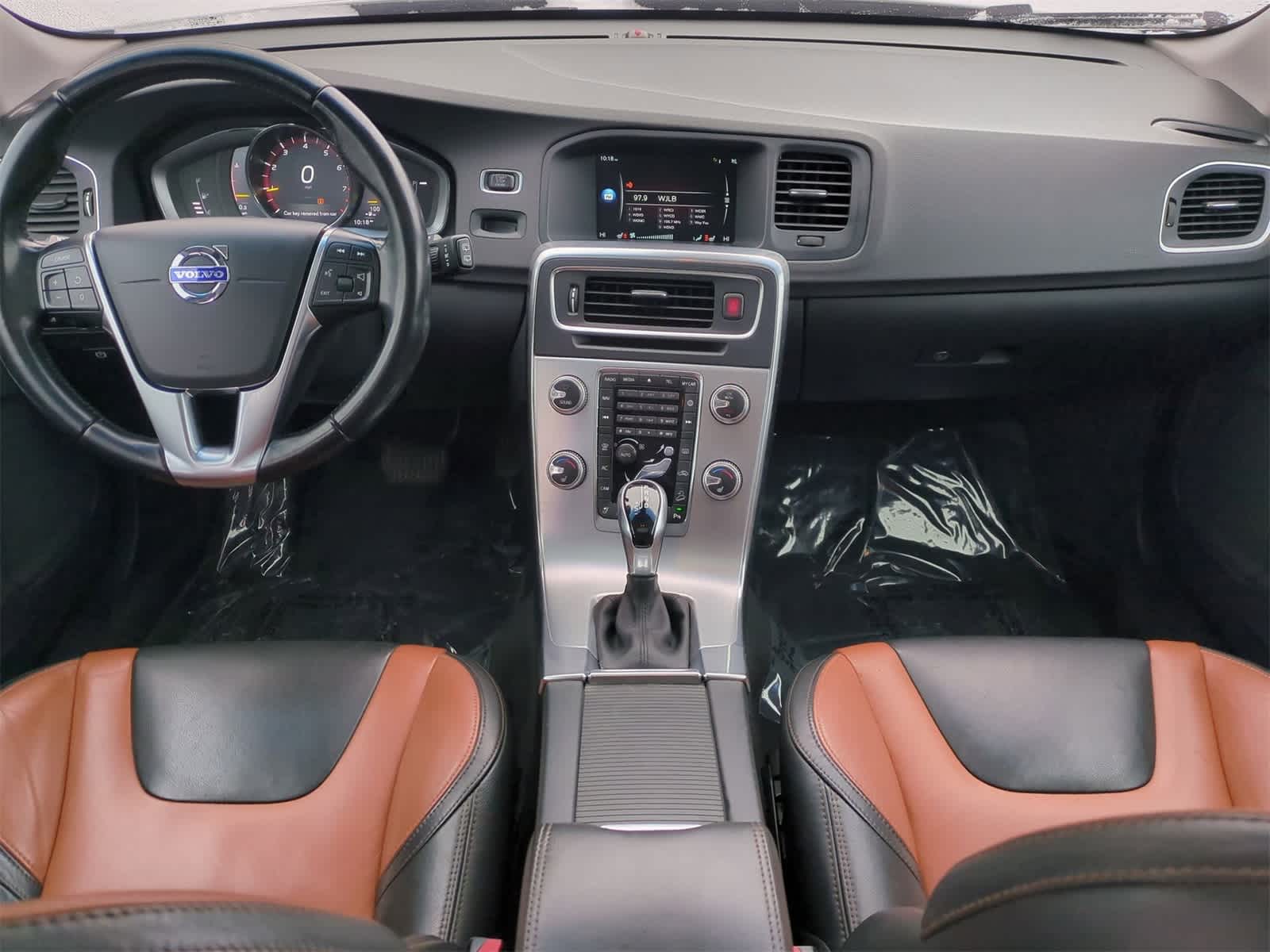 Thumbnail: 2017 Volvo S60 - 15