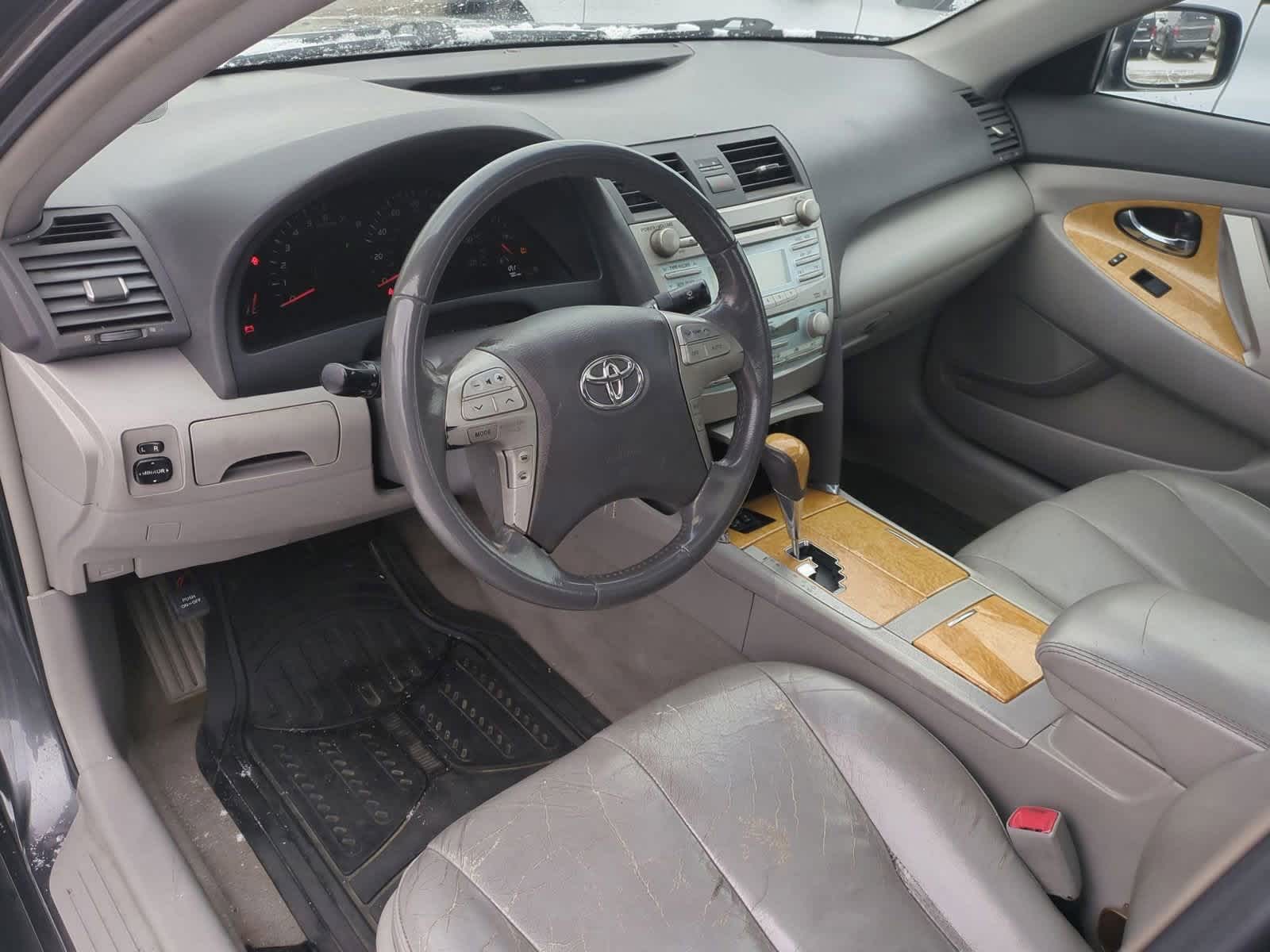 2007 Toyota Camry XLE 10