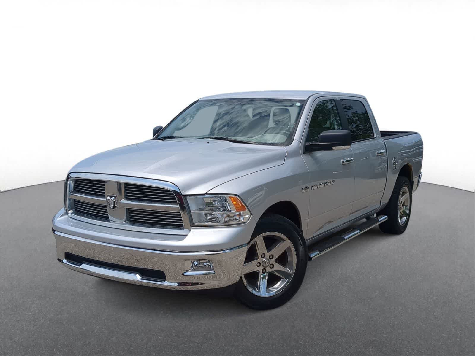 2012 RAM 1500 SLT 4x4 Crew Cab's photo