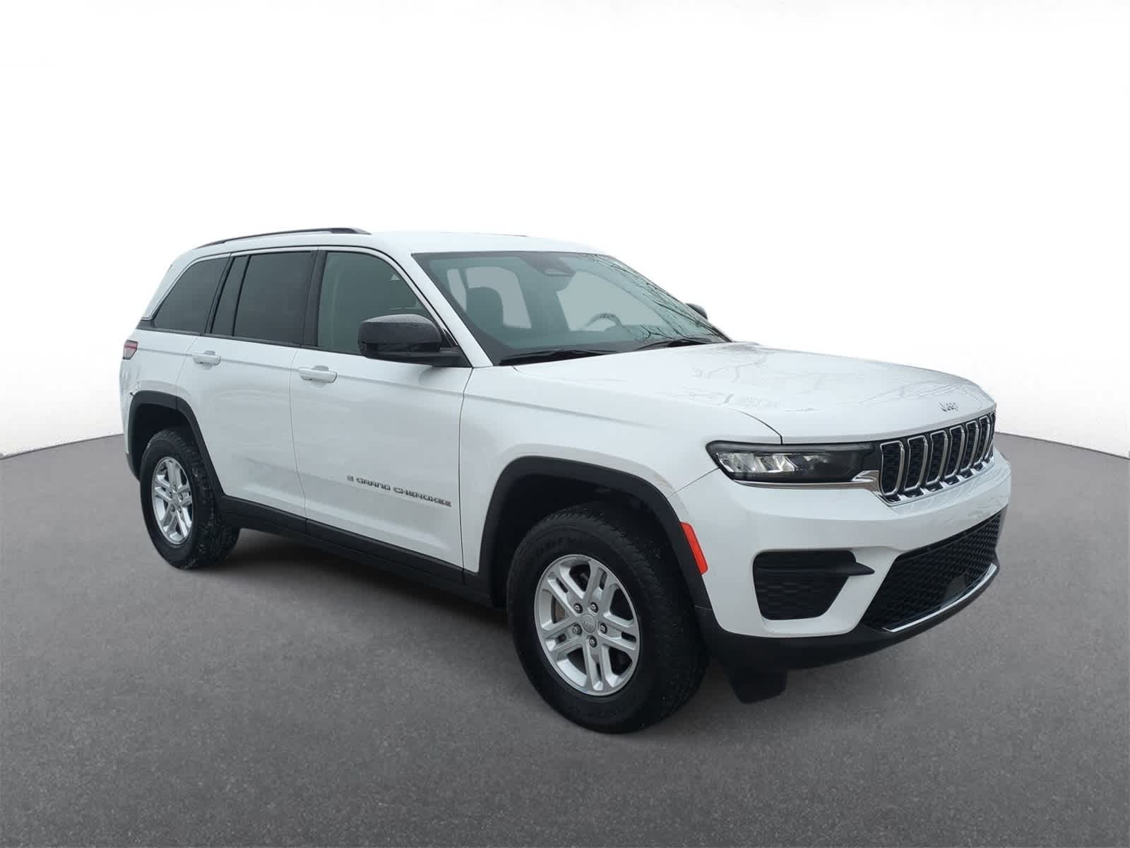 Thumbnail: 2023 Jeep Grand Cherokee - 2