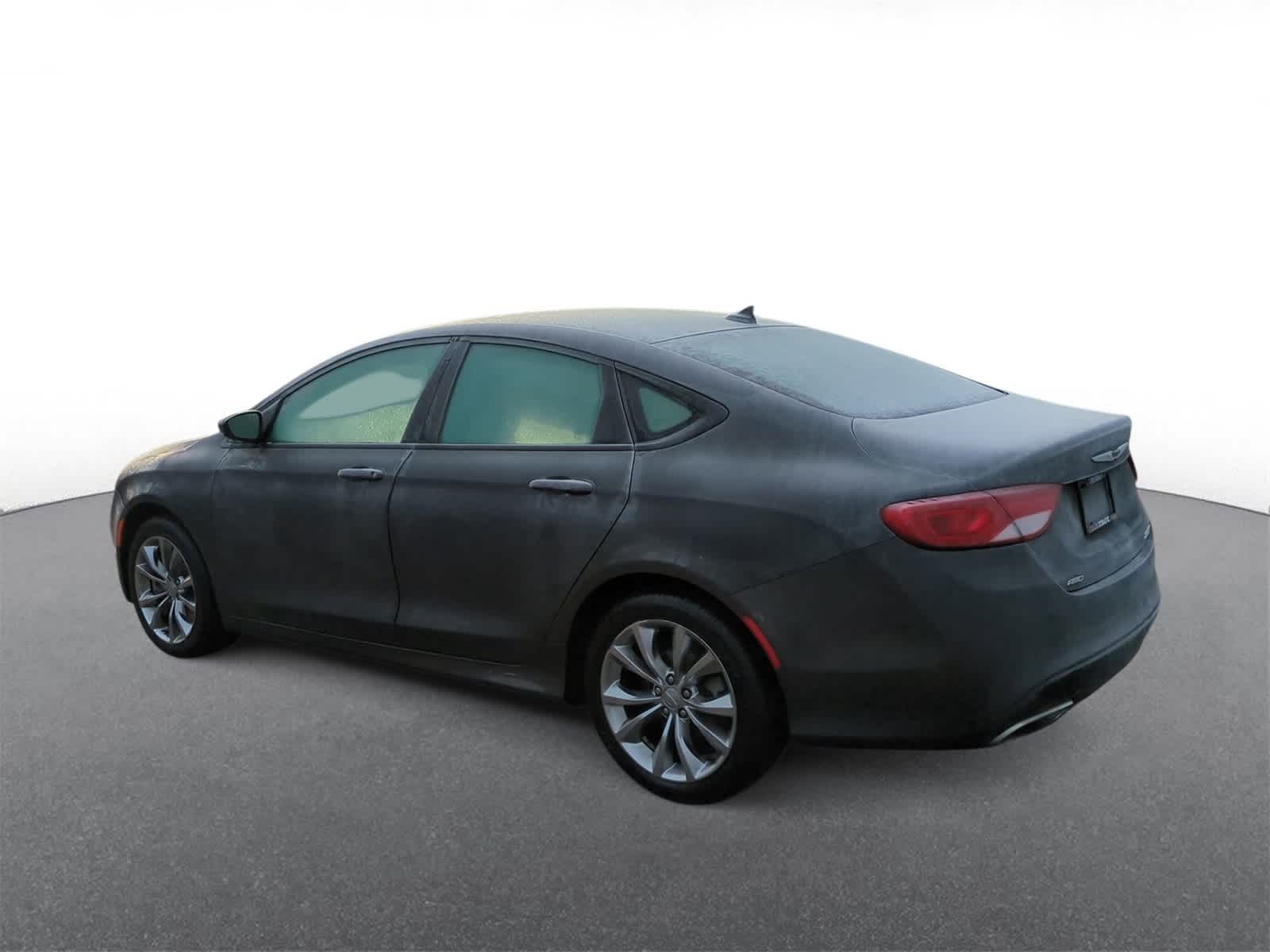 Thumbnail: 2015 Chrysler 200 - 6