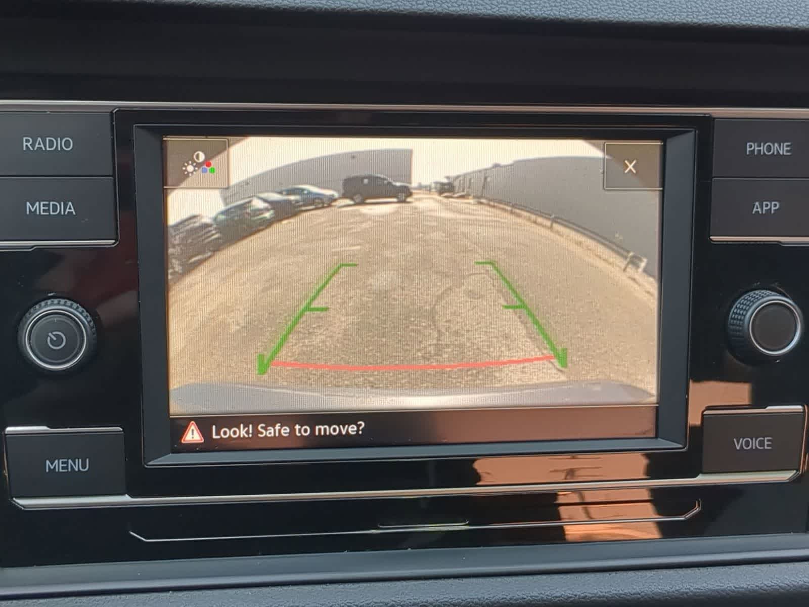 Thumbnail: 2021 Volkswagen Jetta - 35