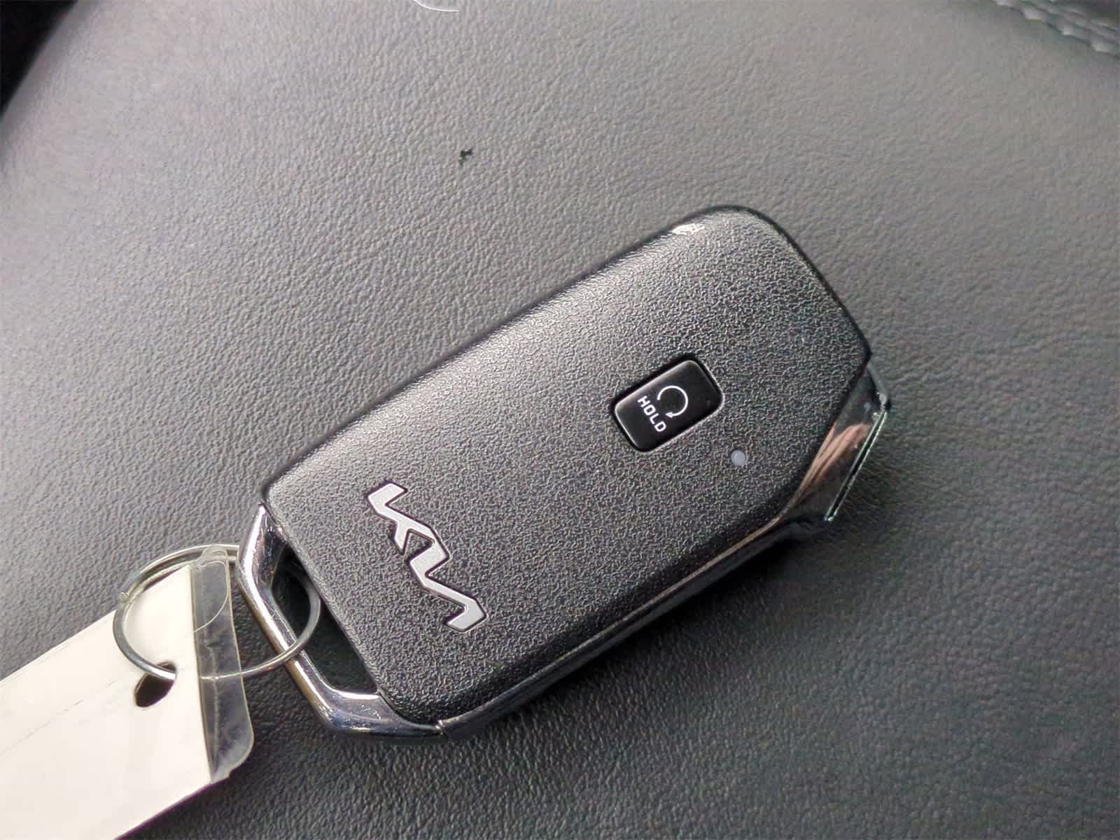 Thumbnail: 2022 Kia K5 - 34