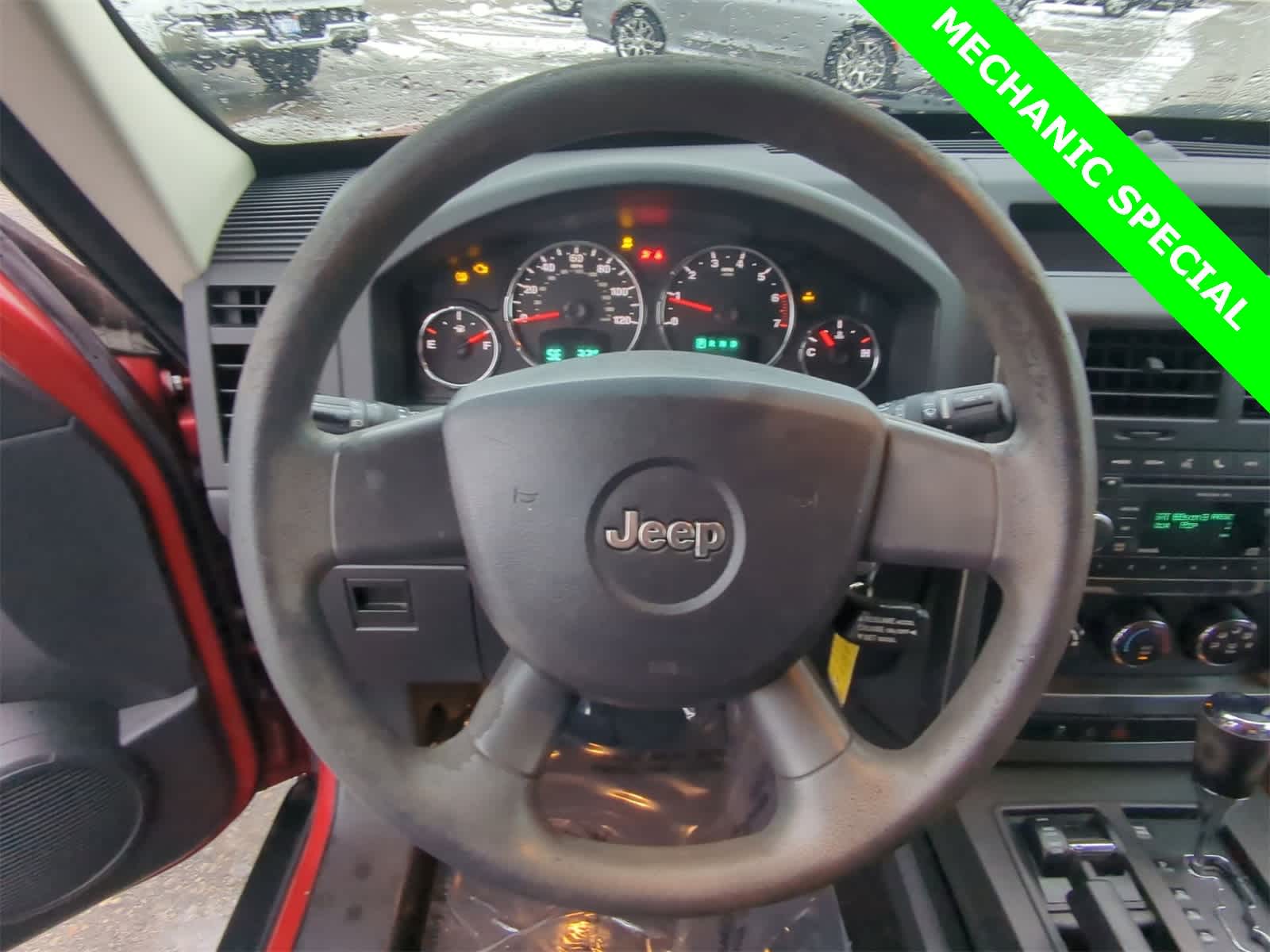 Thumbnail: 2010 Jeep Liberty - 29