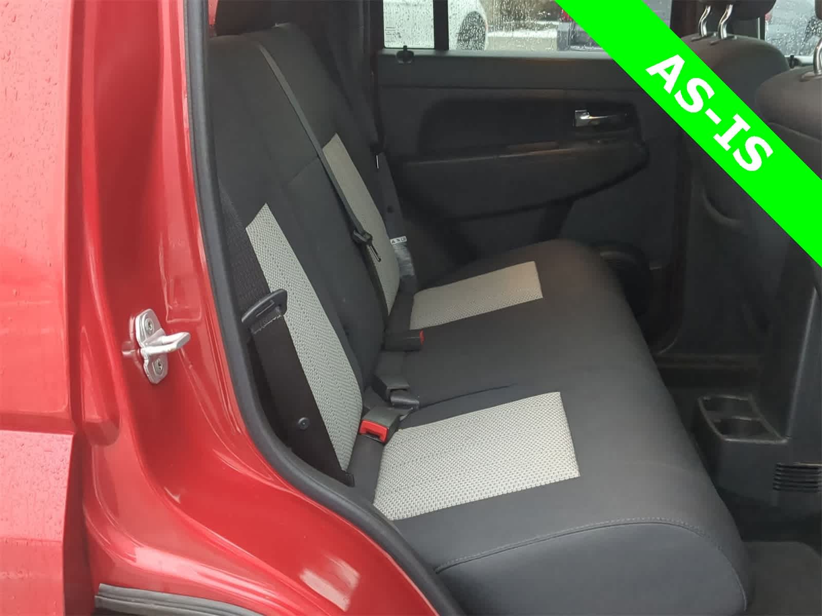 Thumbnail: 2010 Jeep Liberty - 27