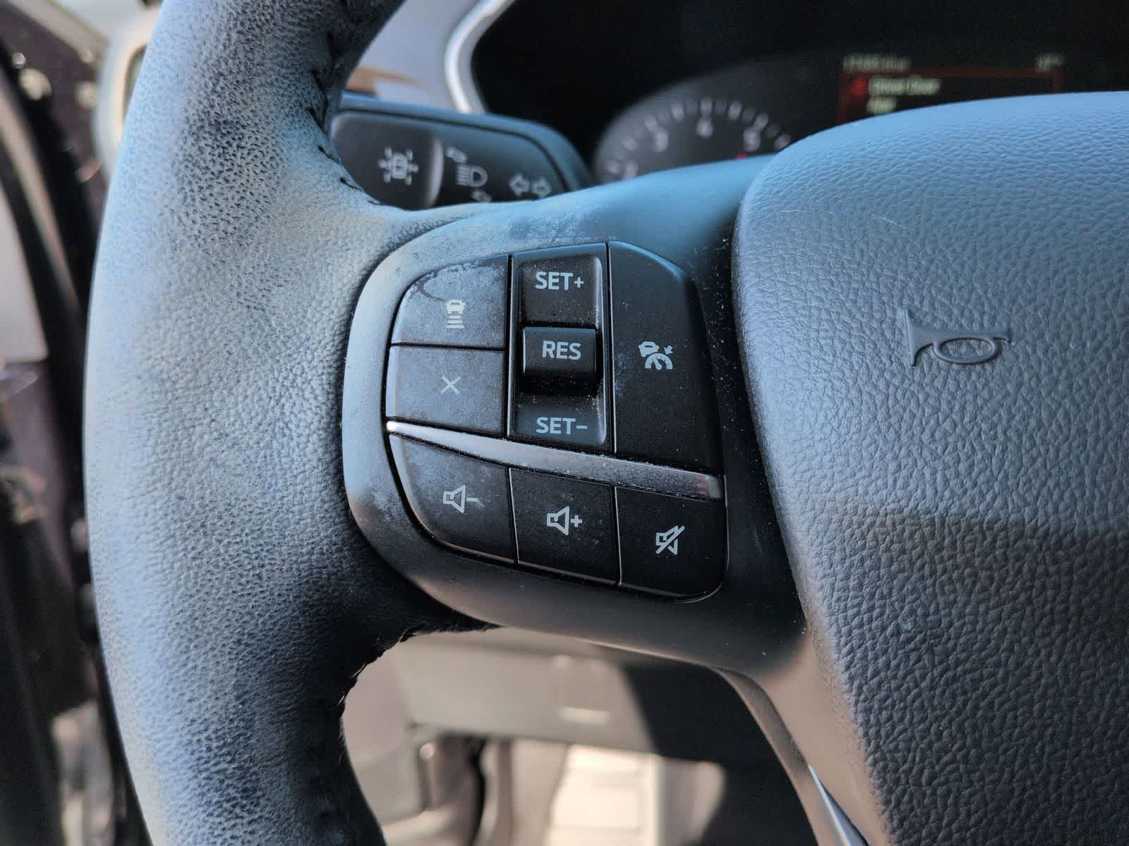 Thumbnail: 2020 Ford Escape - 24