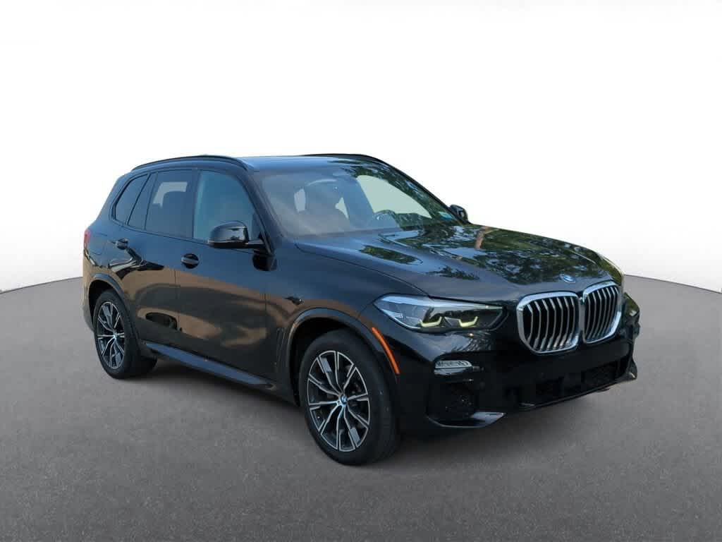 Used 2019 BMW X5 40i with VIN 5UXCR6C56KLK85803 for sale in Troy, MI