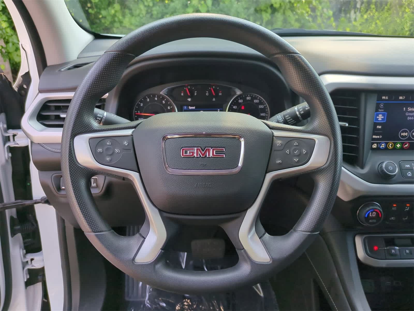 Thumbnail: 2023 GMC Acadia - 20