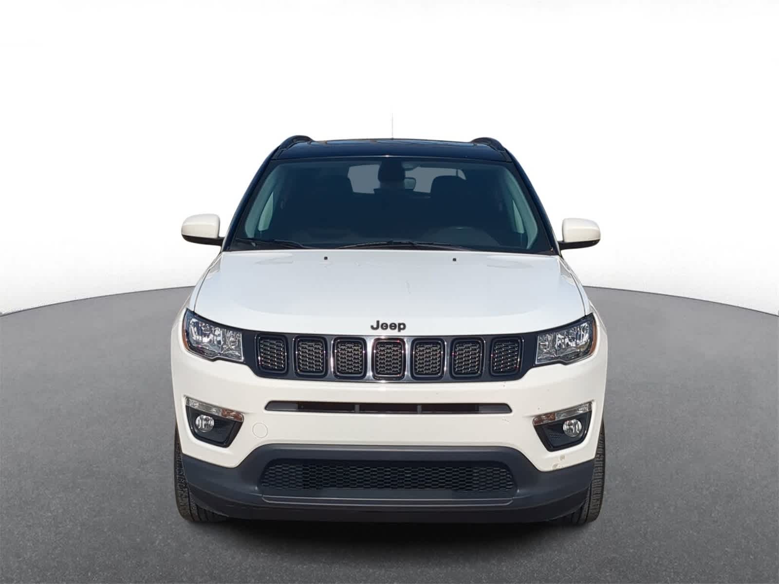 Thumbnail: 2018 Jeep Compass - 3