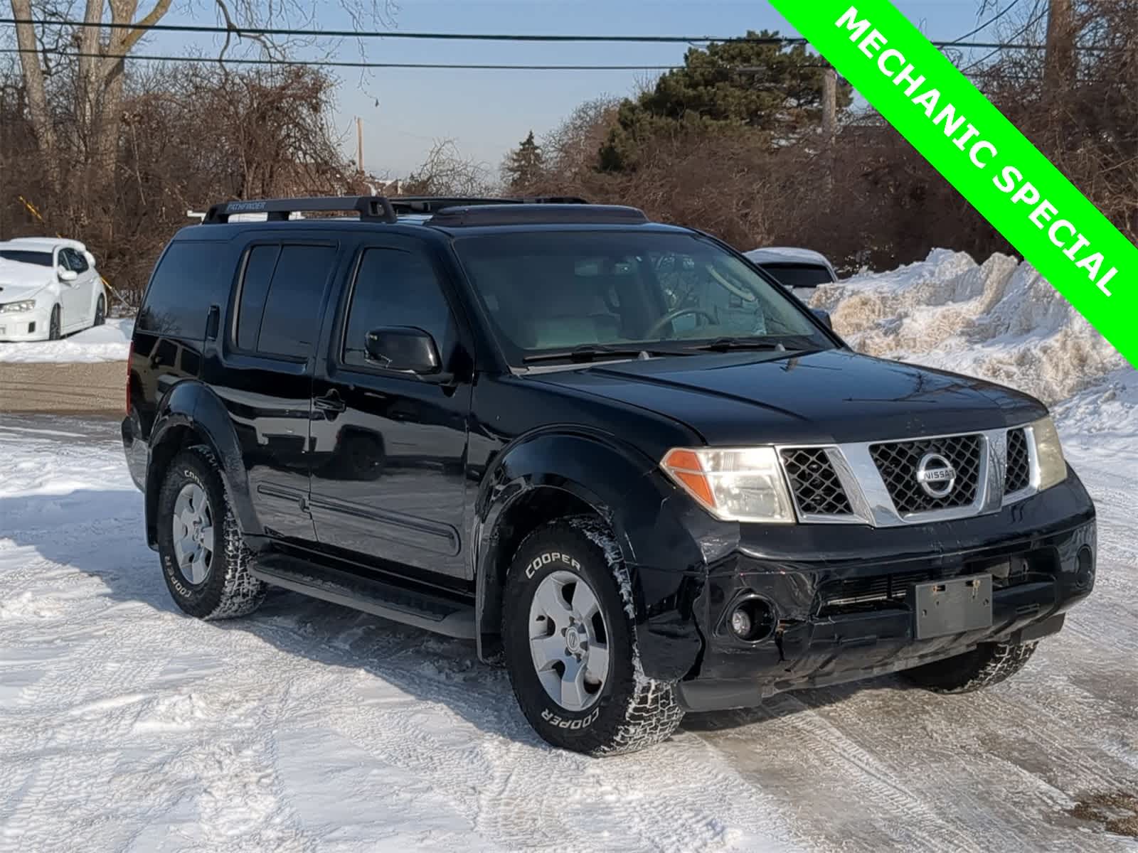 Thumbnail: 2007 Nissan Pathfinder - 16