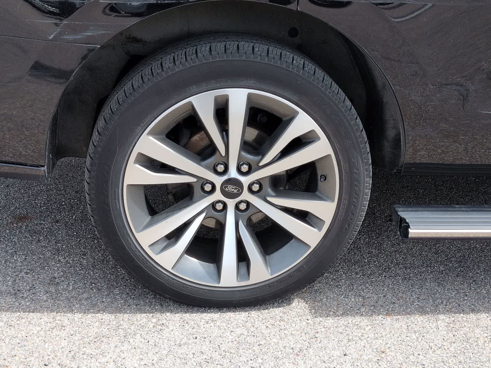 Thumbnail: 2020 Ford Expedition - 13