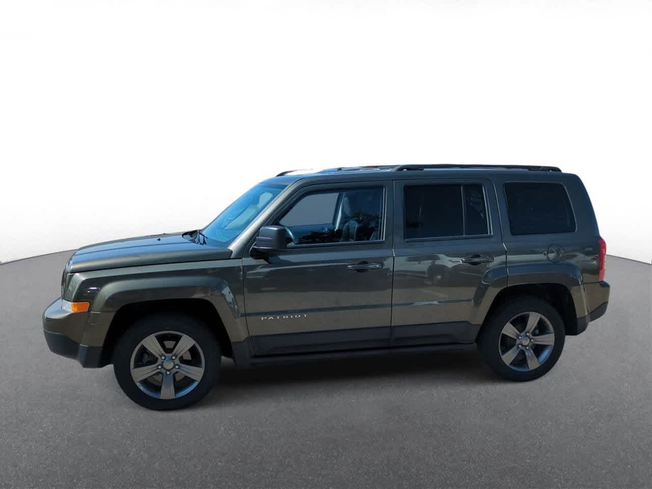 Thumbnail: 2015 Jeep Patriot - 5
