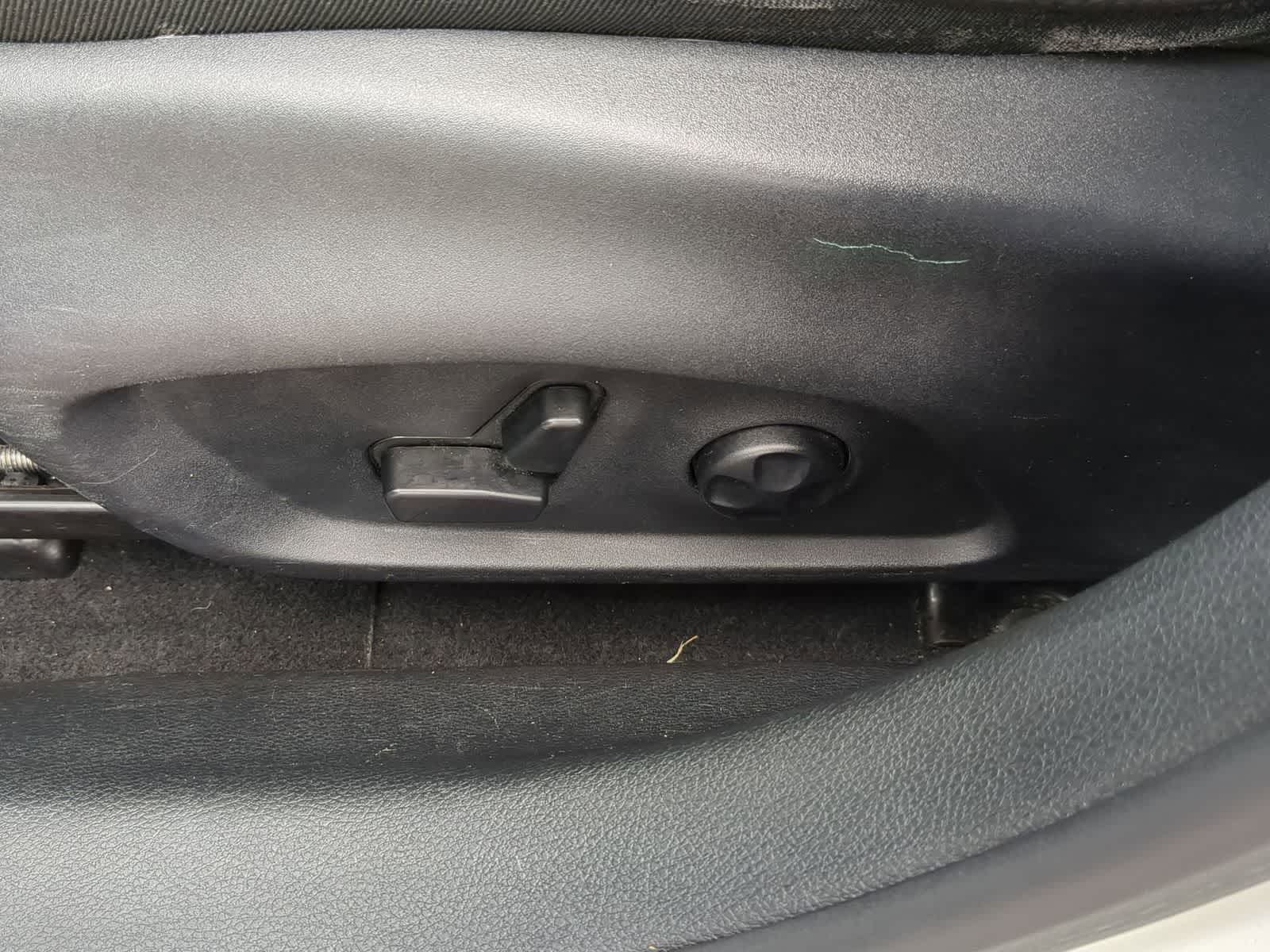 Thumbnail: 2018 Jeep Compass - 17