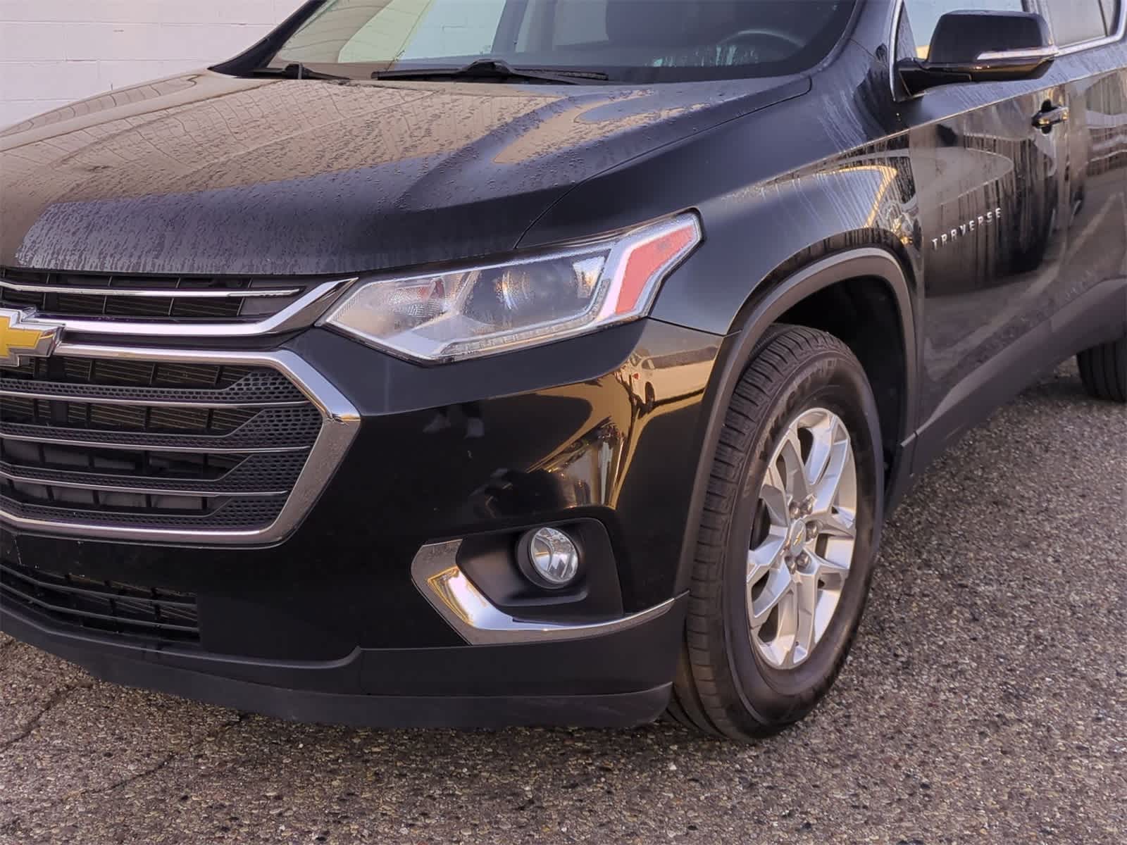 Thumbnail: 2020 Chevrolet Traverse - 11