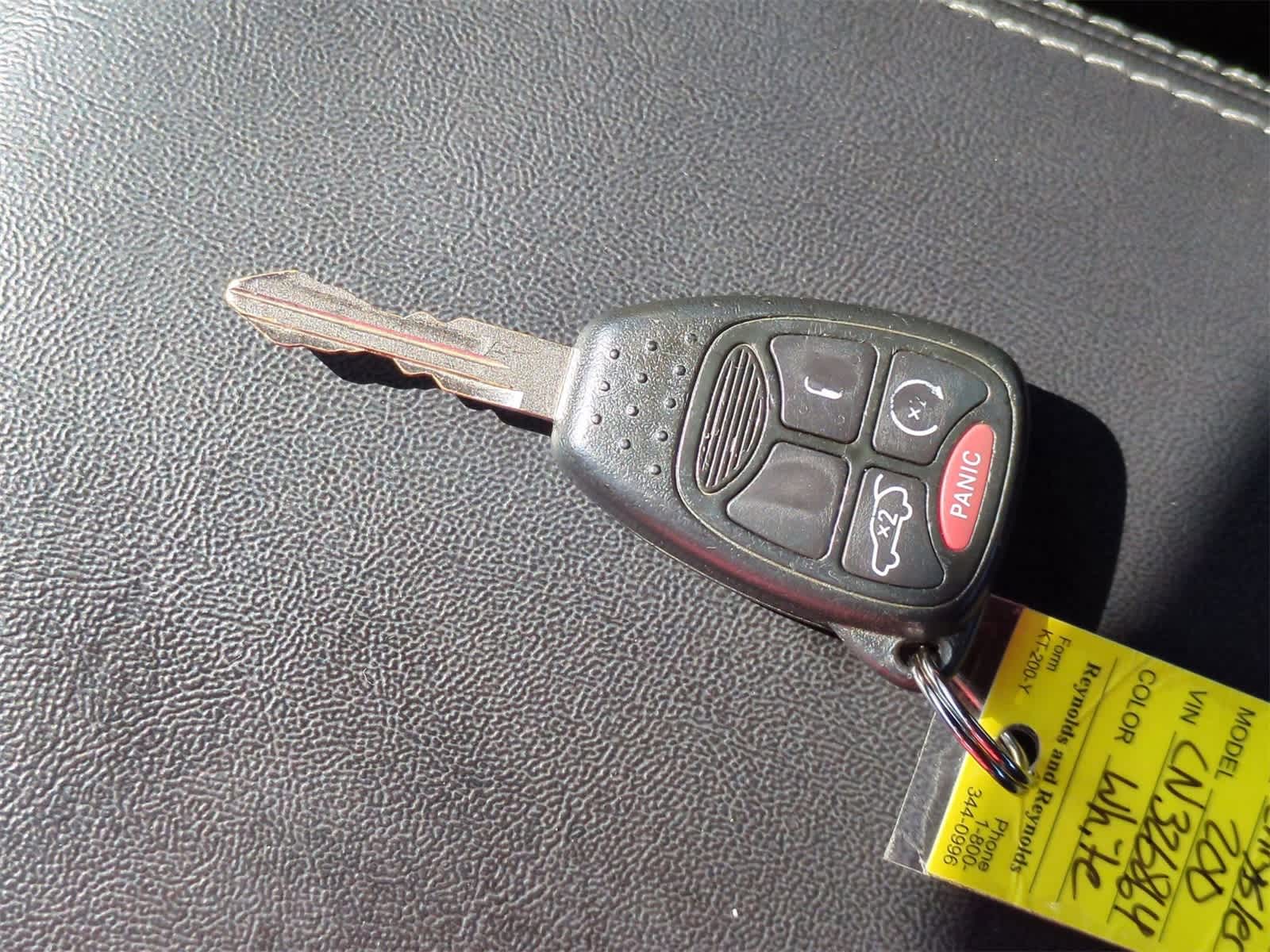 Thumbnail: 2012 Chrysler 200 - 28
