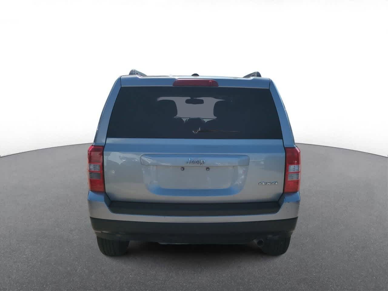 Thumbnail: 2016 Jeep Patriot - 7