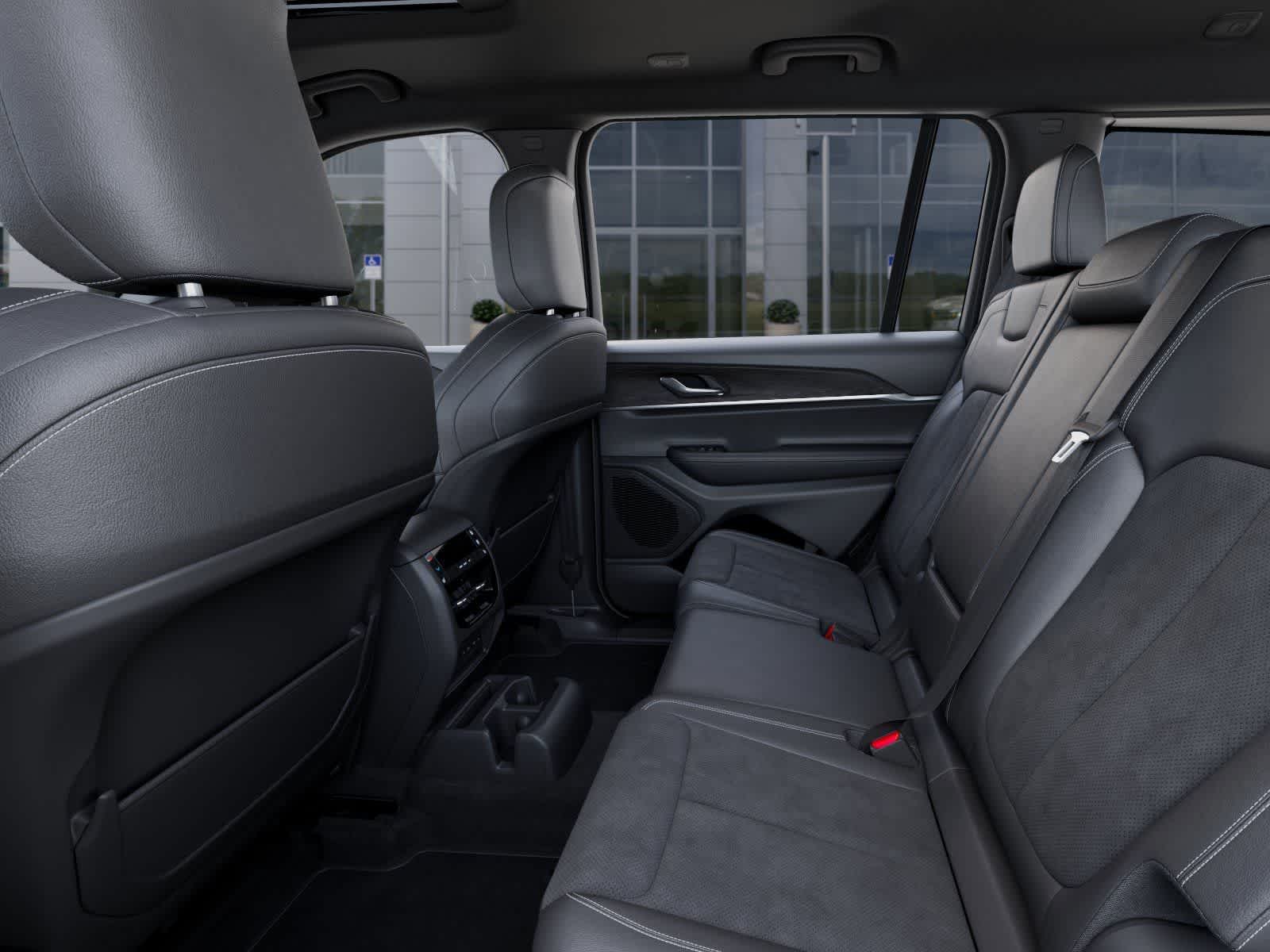 Thumbnail: 2026 Jeep Grand Cherokee L - 23