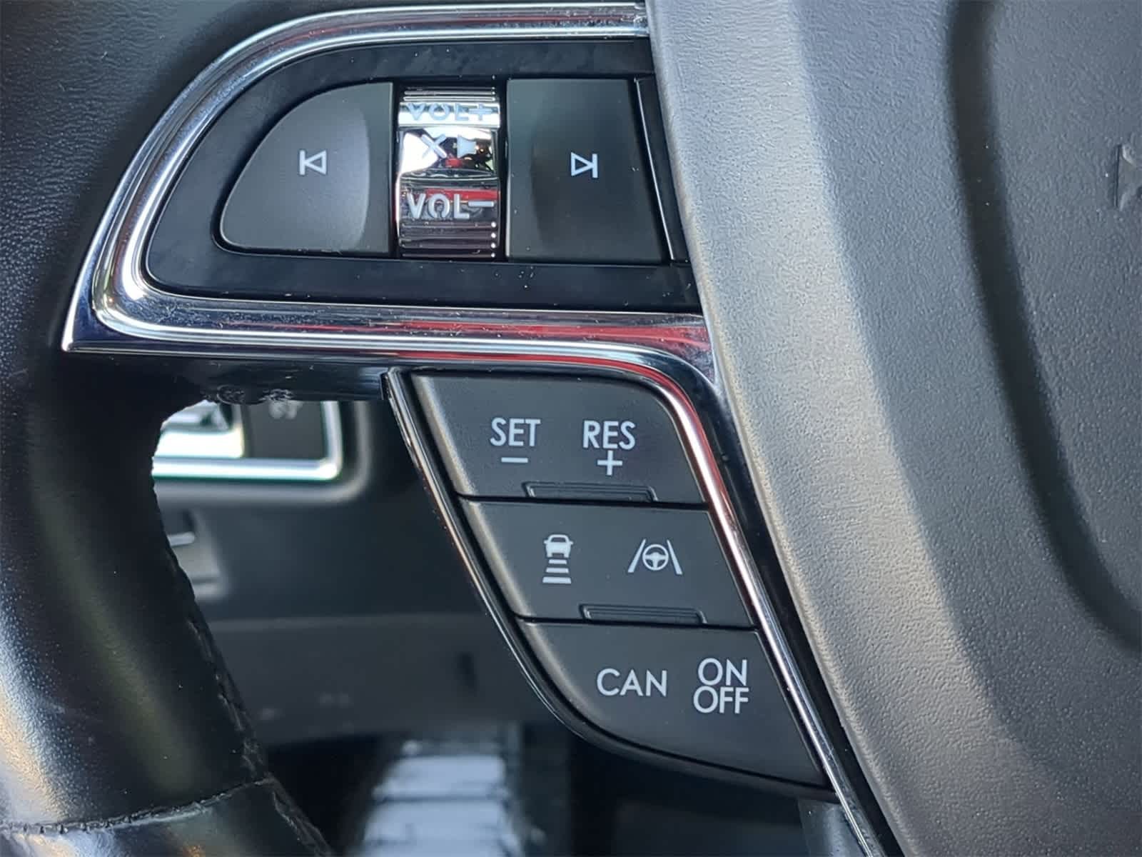 Thumbnail: 2022 Lincoln Nautilus - 30