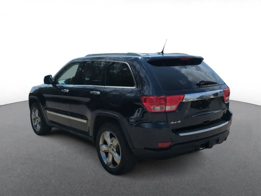 2012 Jeep Grand Cherokee Overland 6